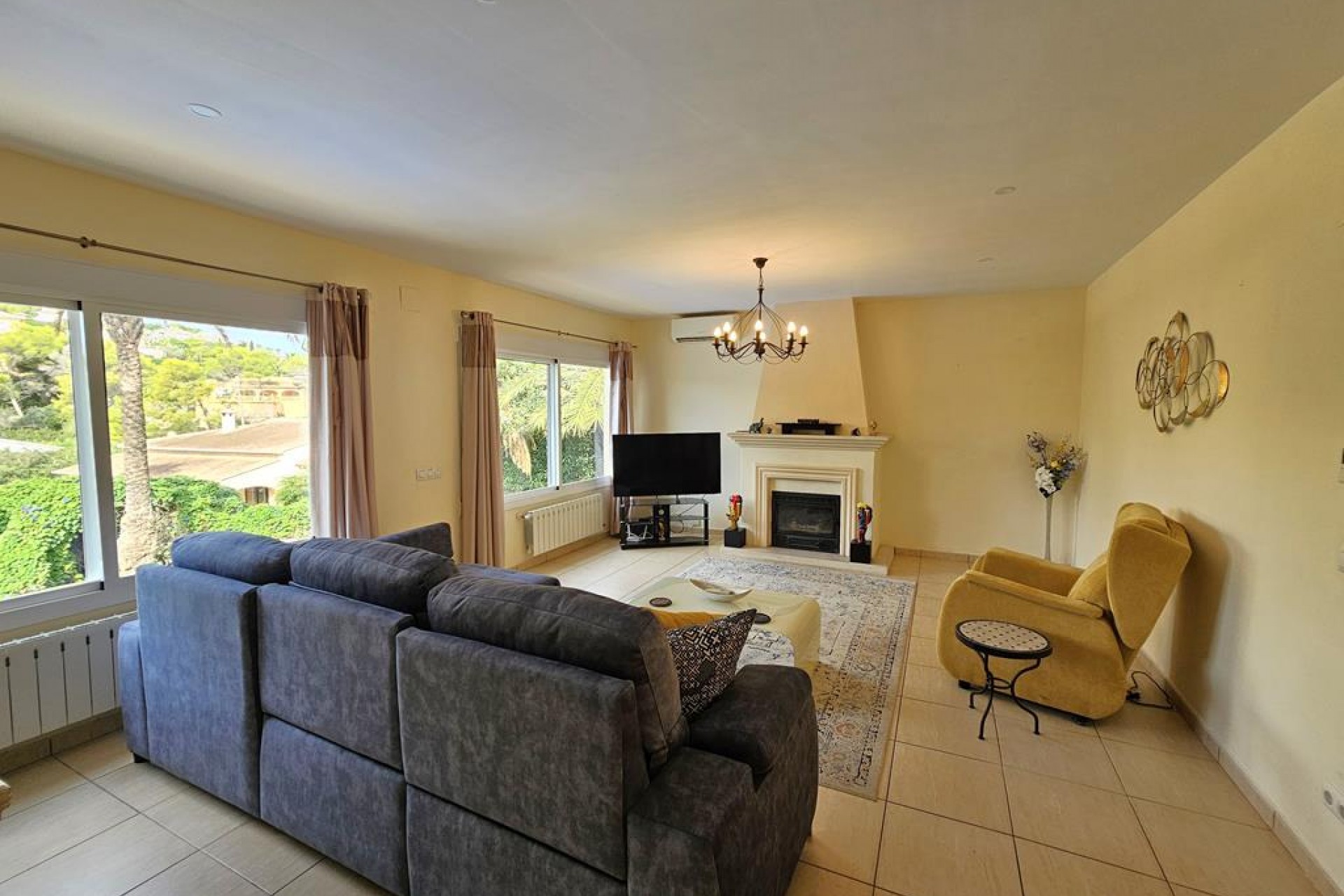 Resale - Villa -
Jávea - Costa Blanca