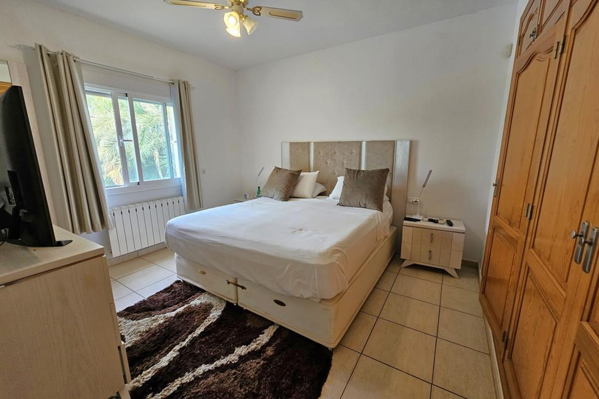 Resale - Villa -
Jávea - Costa Blanca