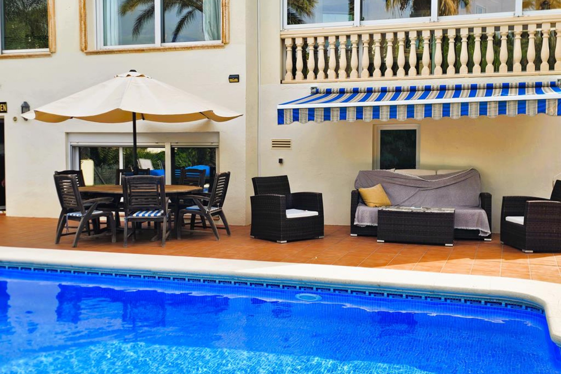 Resale - Villa -
Jávea - Costa Blanca