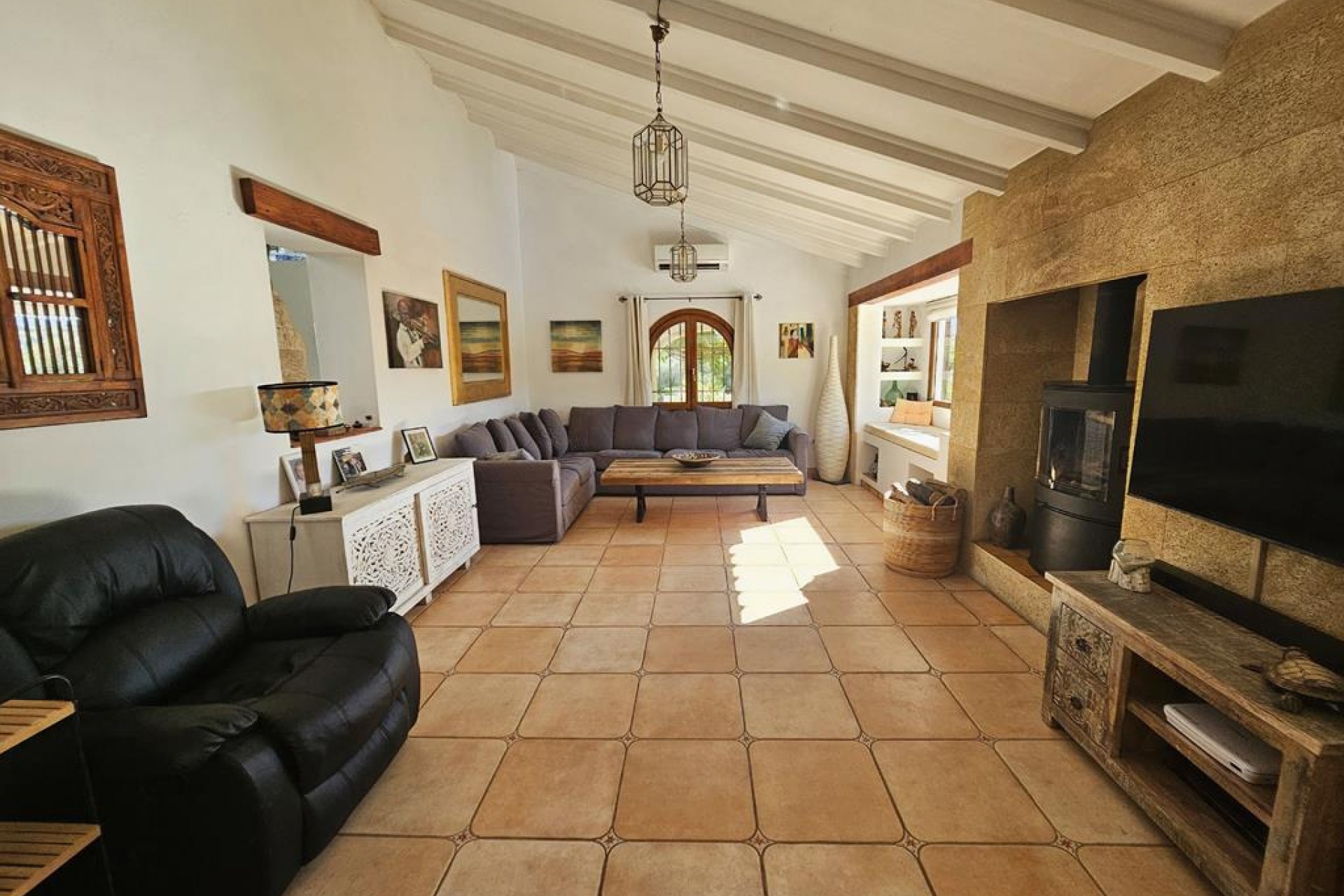 Resale - Villa -
Jávea - Costa Blanca