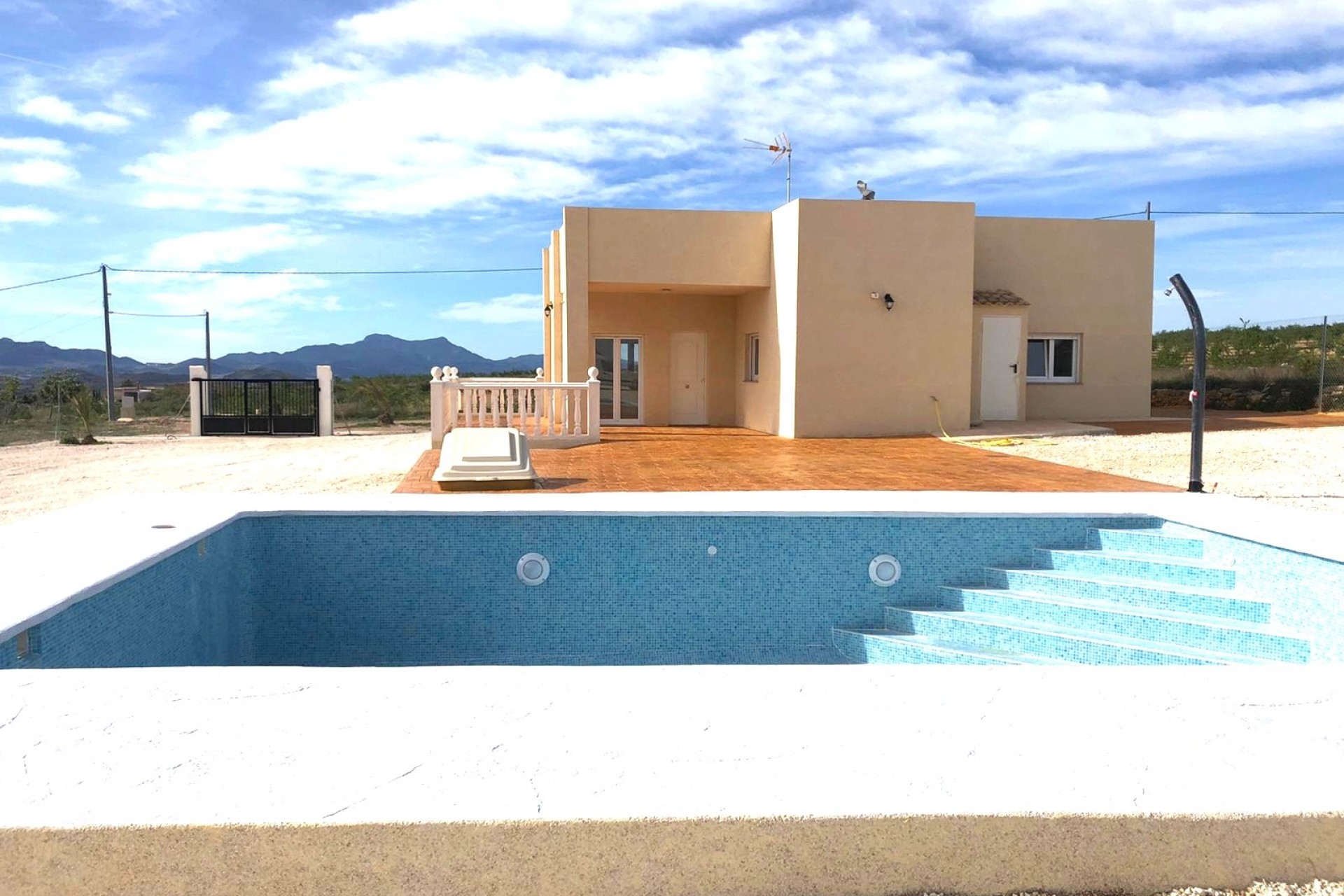 Resale - Villa -
Jumilla - Inland