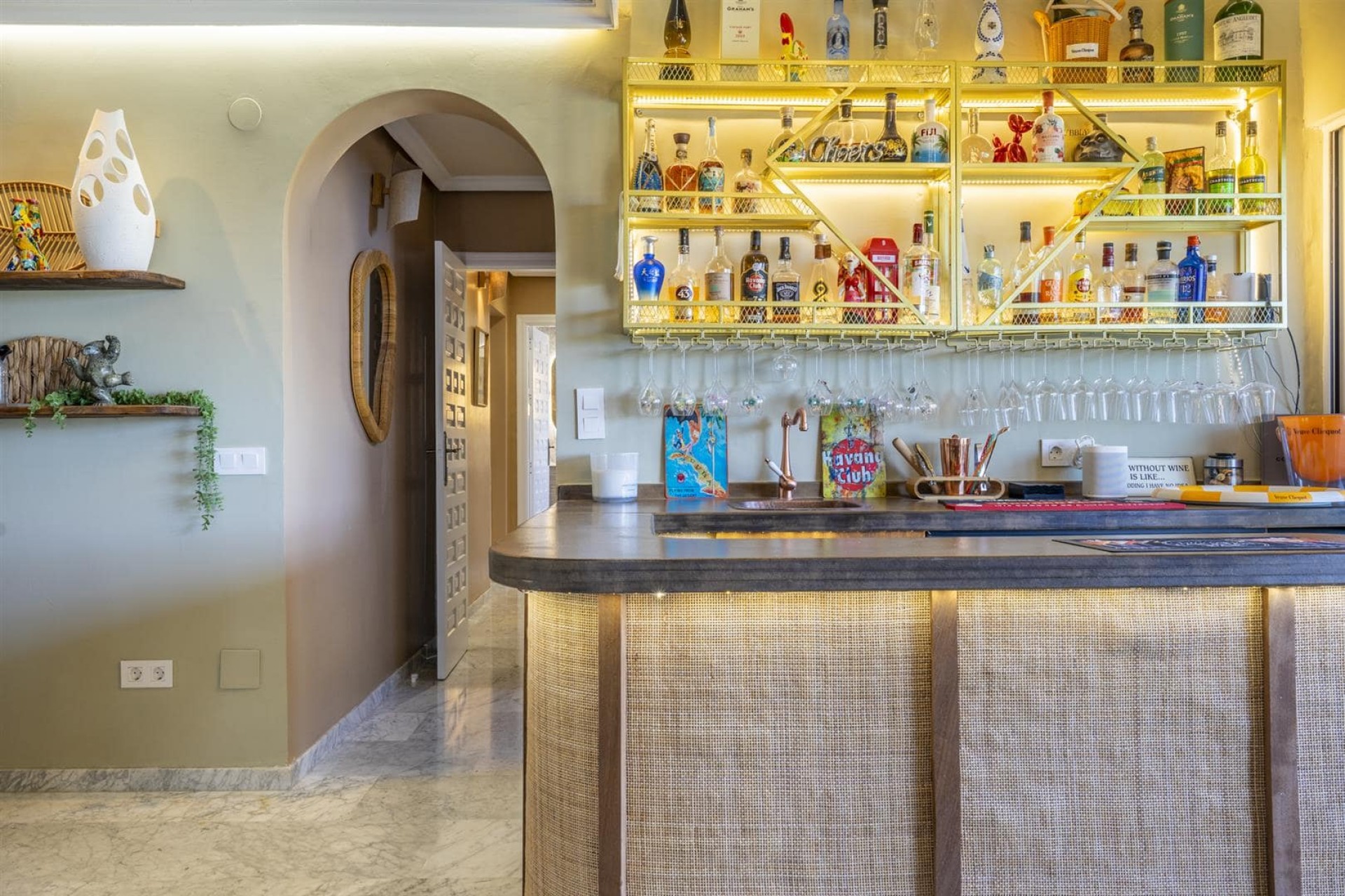 Resale - Villa -
La Manga del Mar Menor - Costa Calida