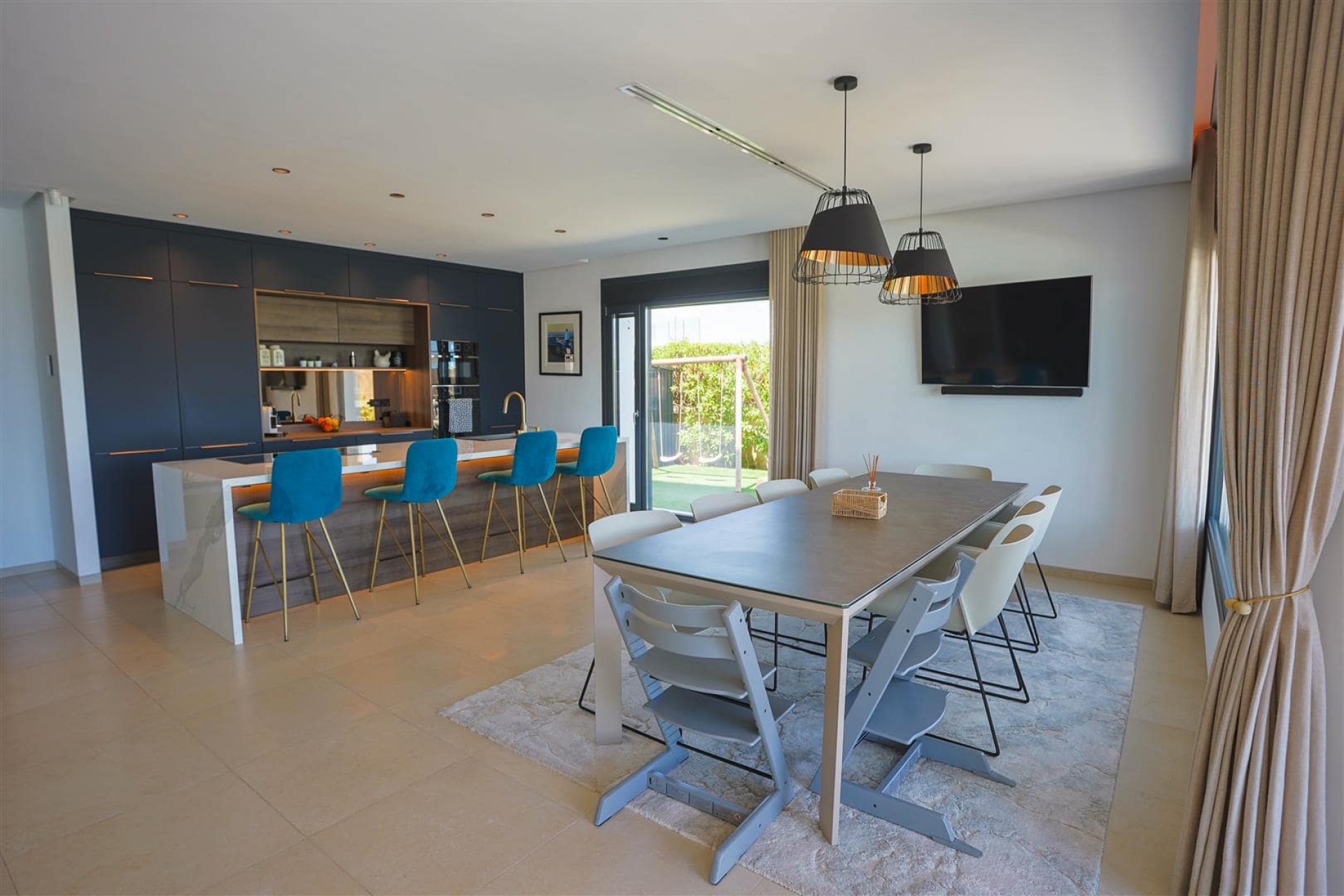 Resale - Villa -
La Manga del Mar Menor - Costa Calida