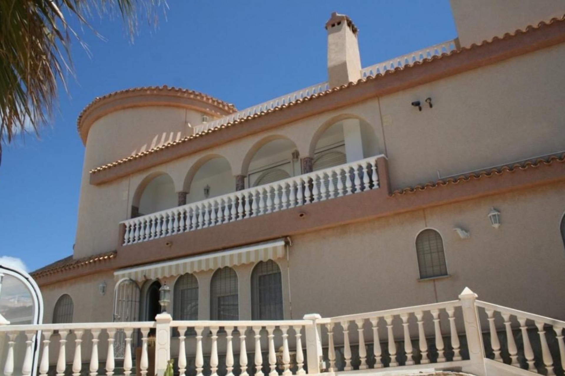 Resale - Villa -
La Manga del Mar Menor - Km 17