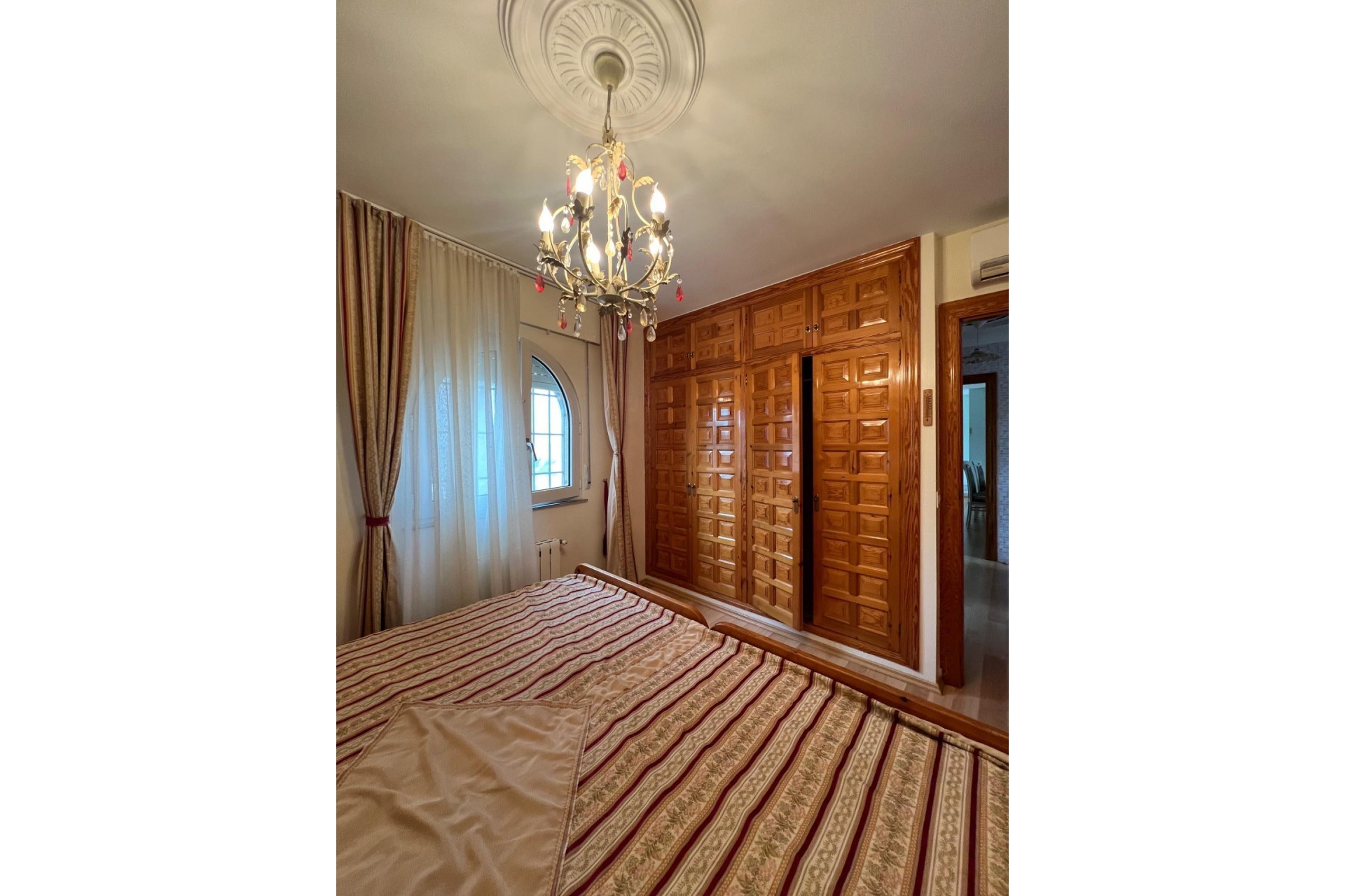 Resale - Villa -
La Manga del Mar Menor - Km 17