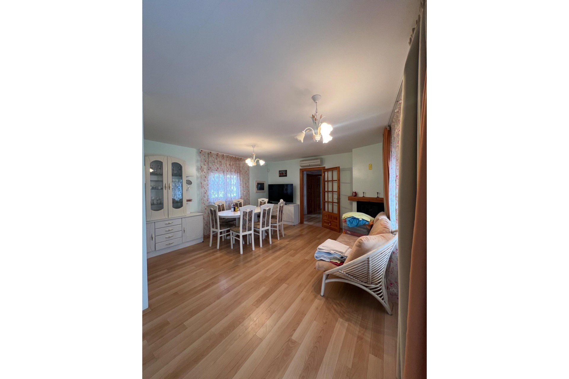 Resale - Villa -
La Manga del Mar Menor - Km 17