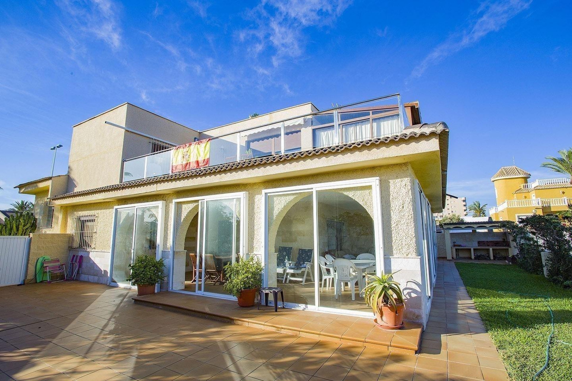 Resale - Villa -
La Manga del Mar Menor - Playa De Las Gaviotas-el Pedrucho