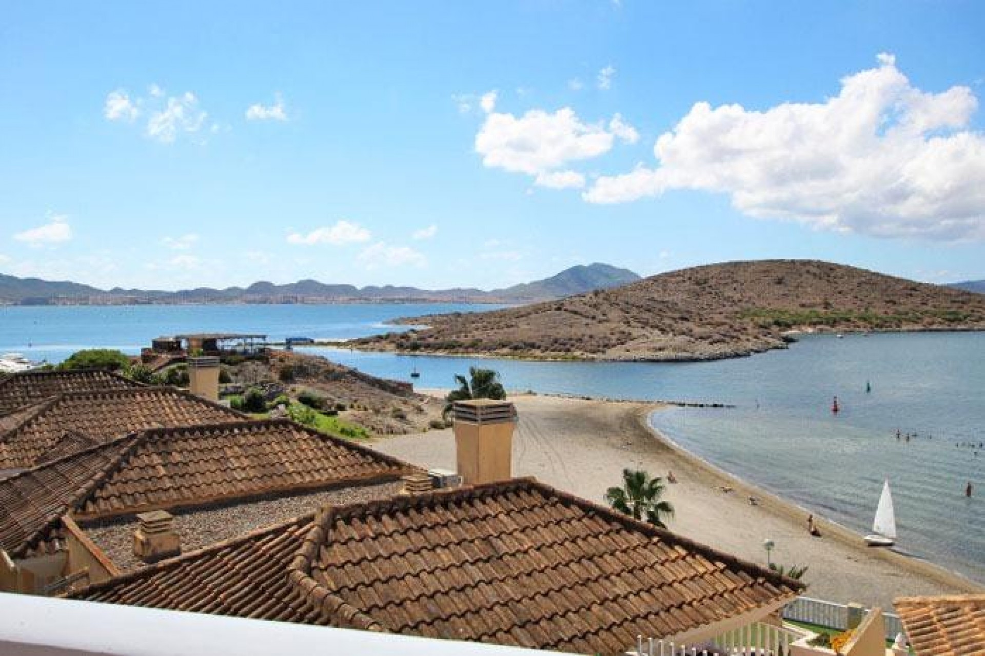Resale - Villa -
La Manga del Mar Menor - Villa Romana