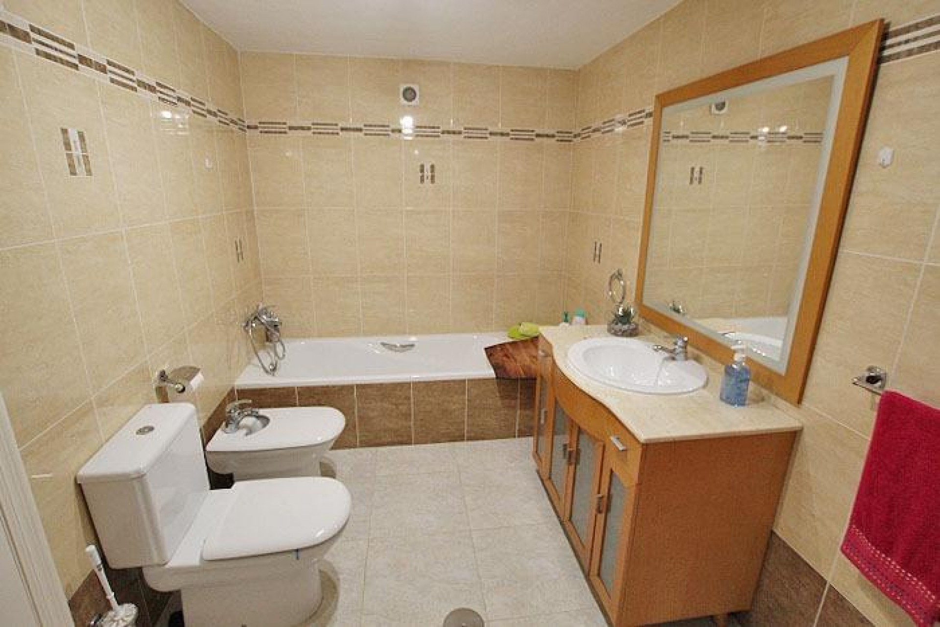 Resale - Villa -
La Manga del Mar Menor - Villa Romana