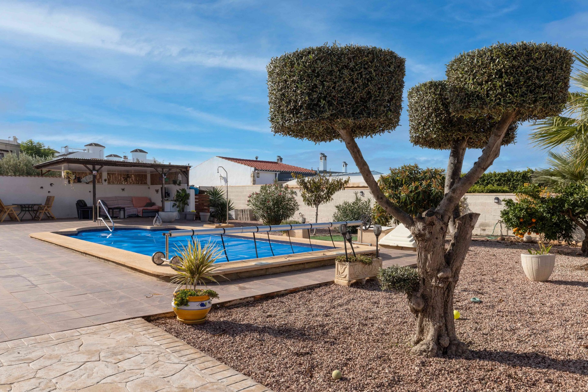 Resale - Villa -
La Marina - Costa Blanca