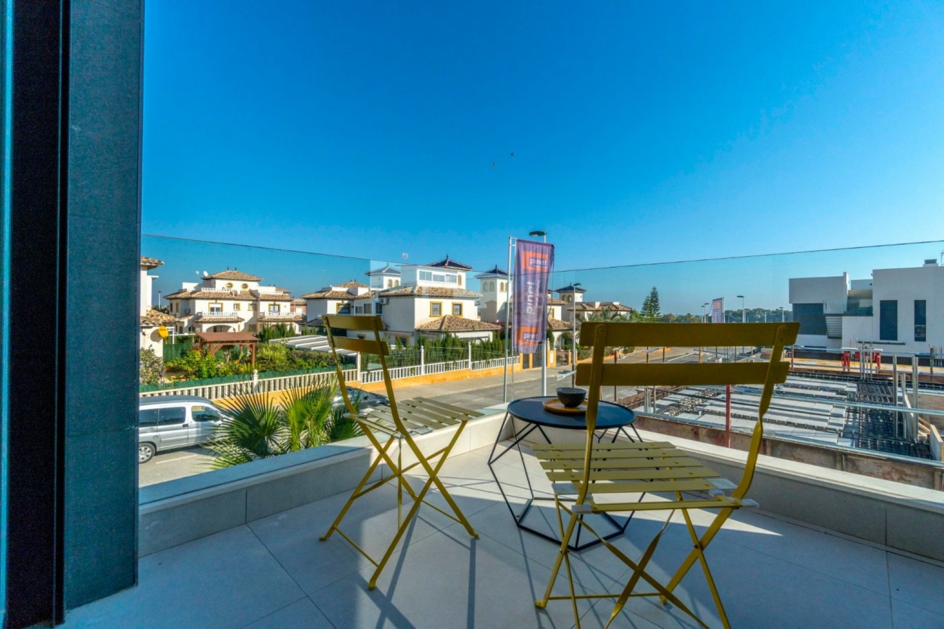 Resale - Villa -
La Marina - Costa Blanca