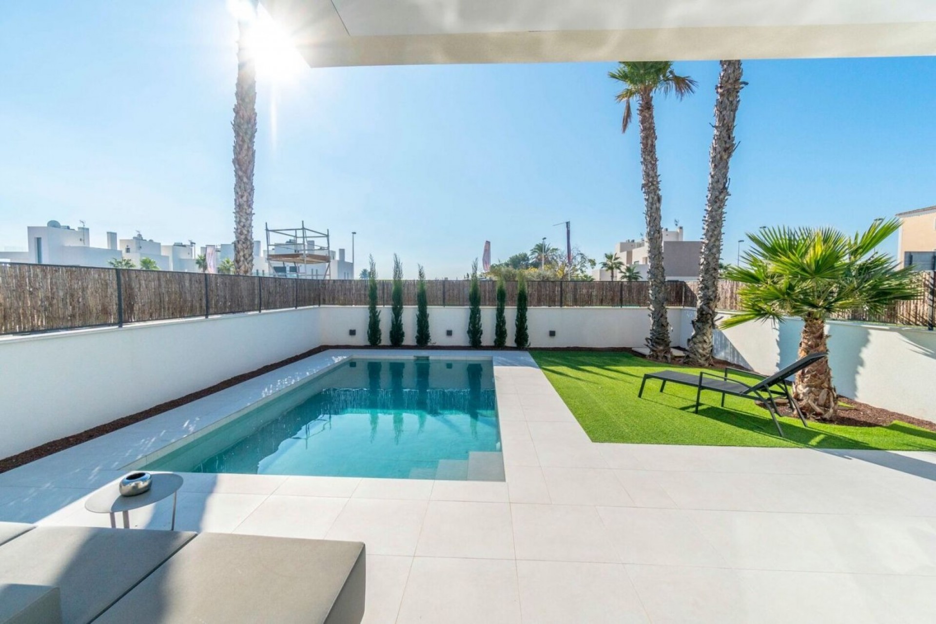 Resale - Villa -
La Marina - Costa Blanca