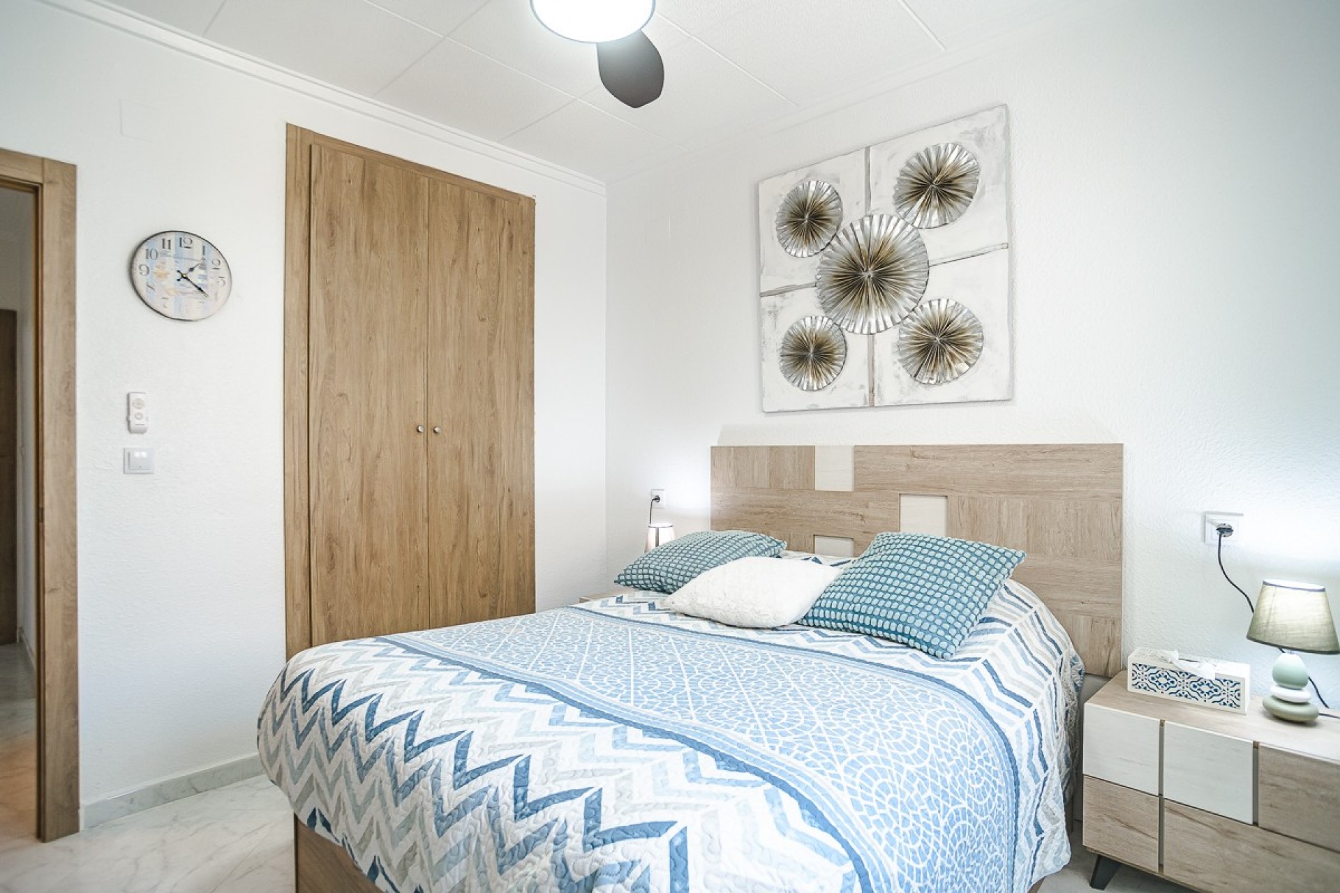 Resale - Villa -
La Marina - Costa Blanca