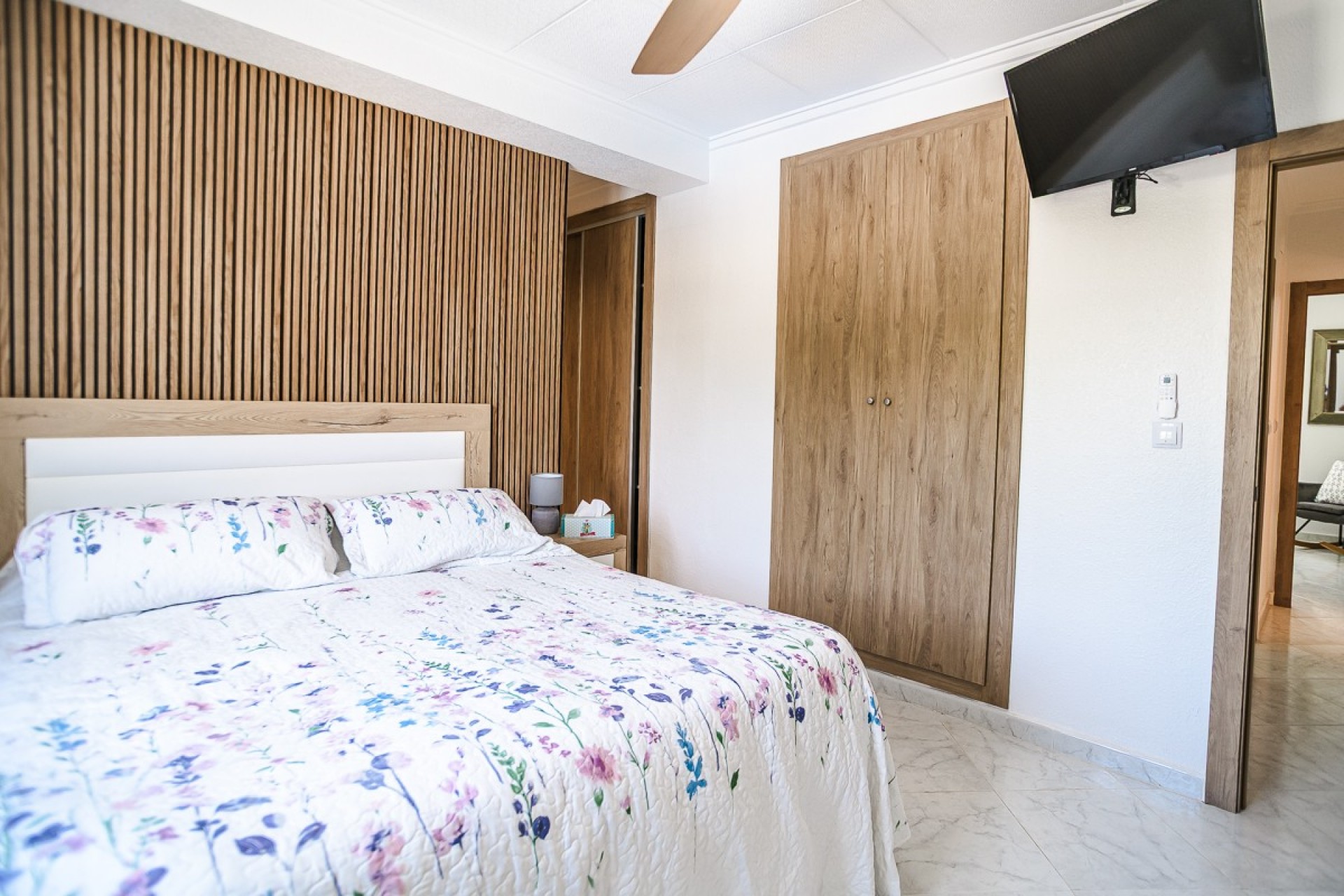 Resale - Villa -
La Marina - Costa Blanca