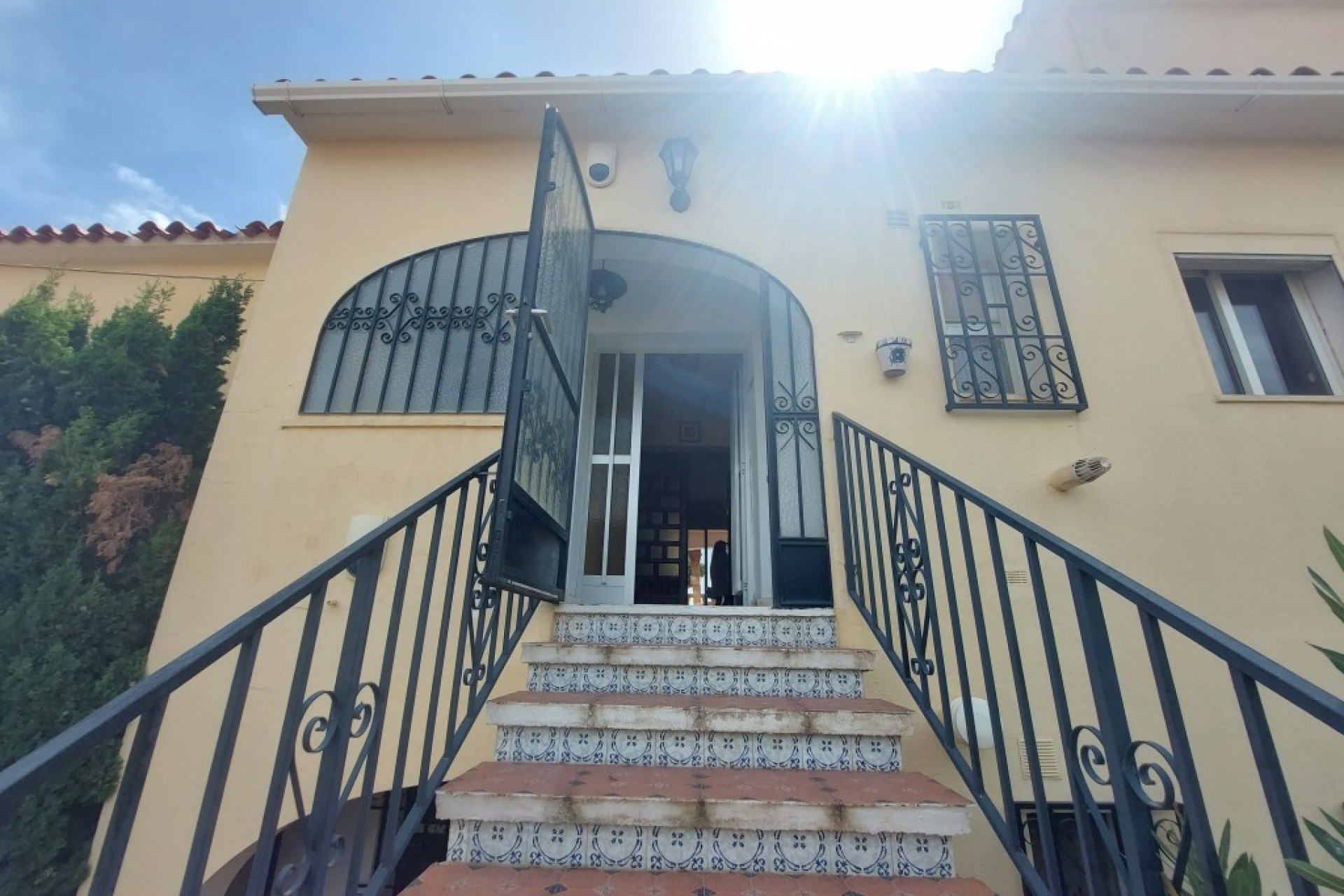 Resale - Villa -
La Nucía - Costa Blanca