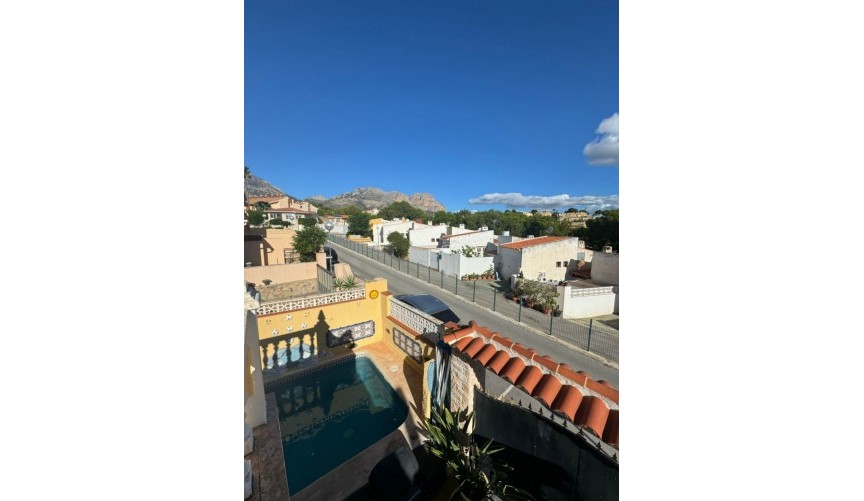 Resale - Villa -
La Nucía - Costa Blanca