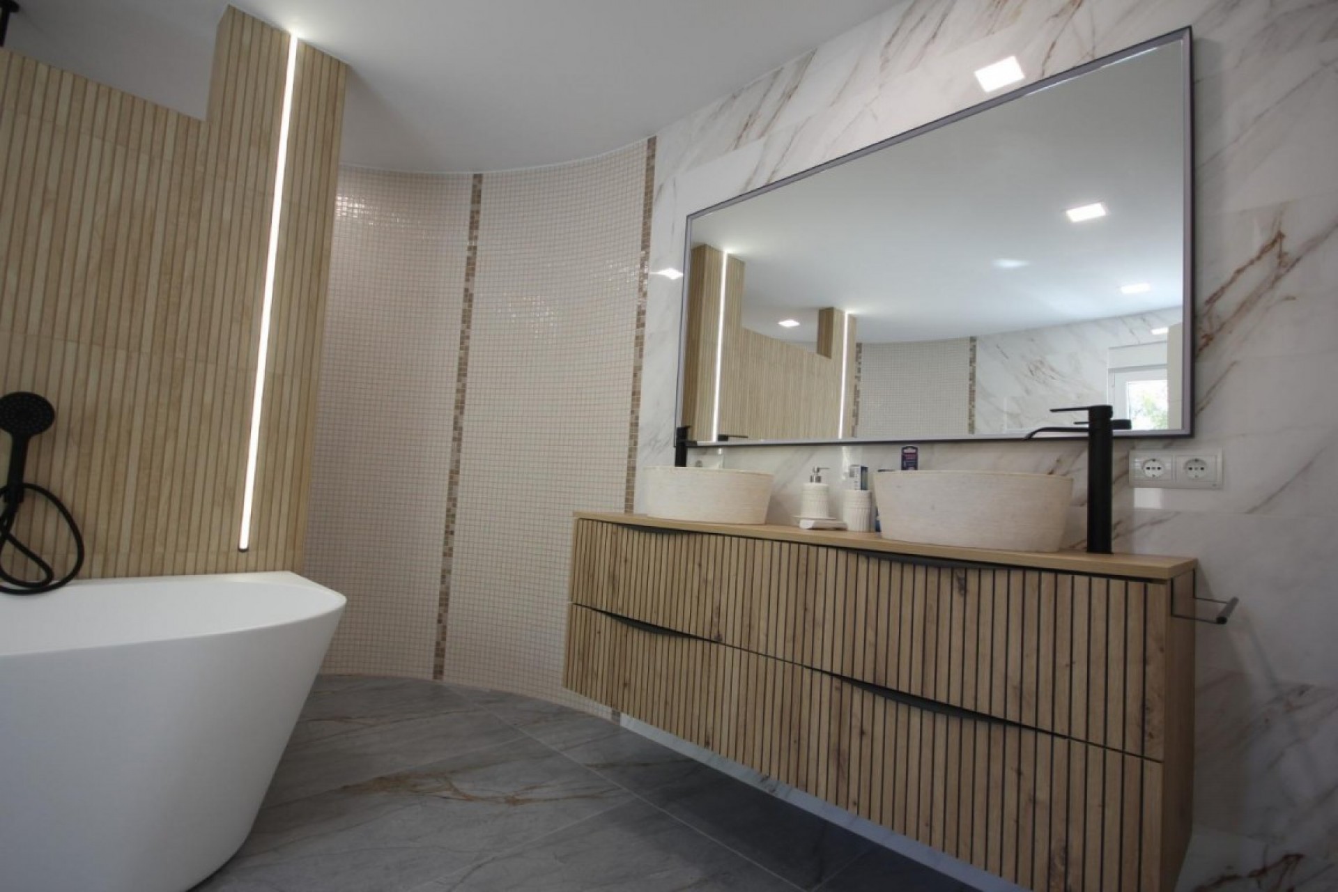 Resale - Villa -
La Nucía - Costa Blanca