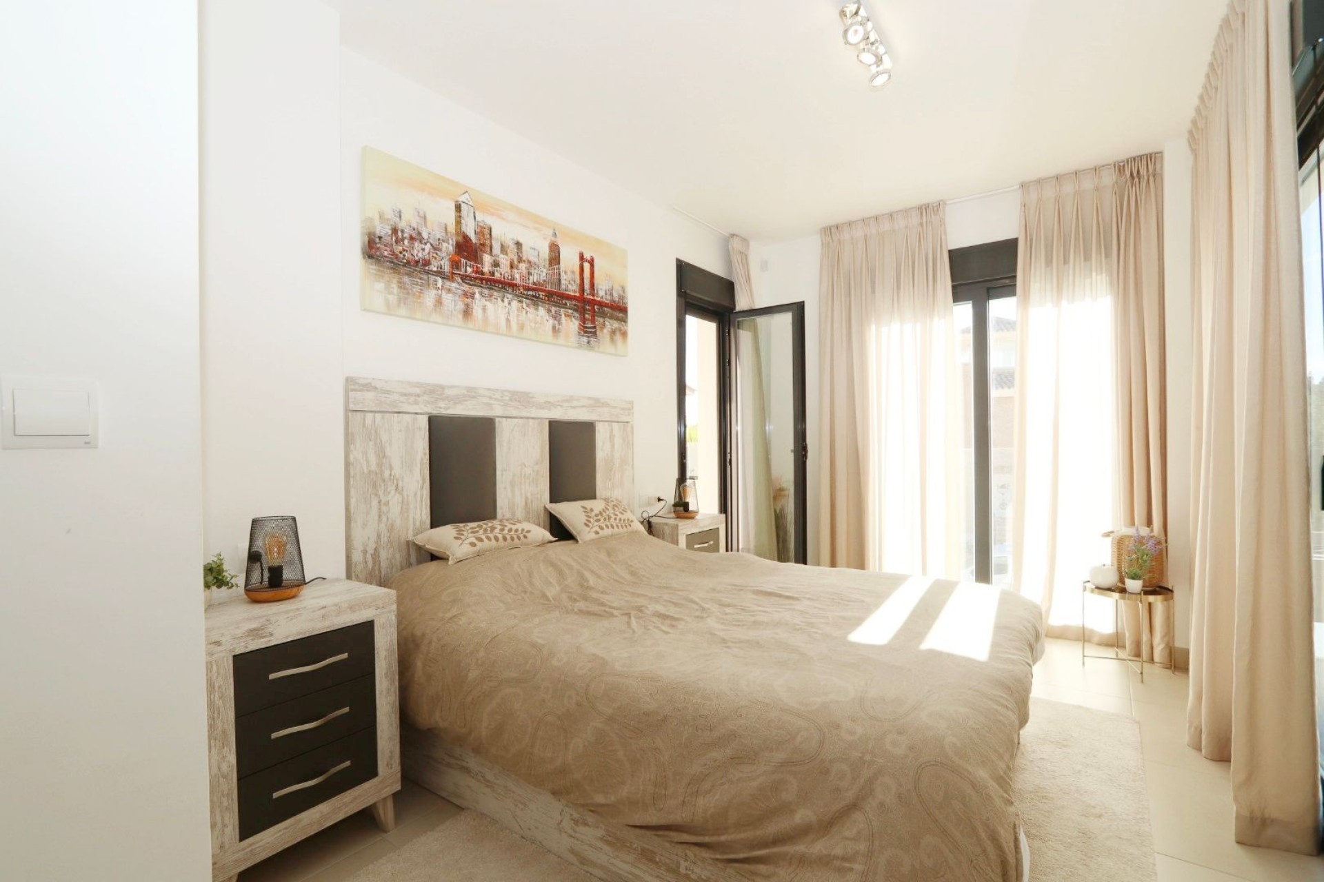Resale - Villa -
La Nucía - Costa Blanca