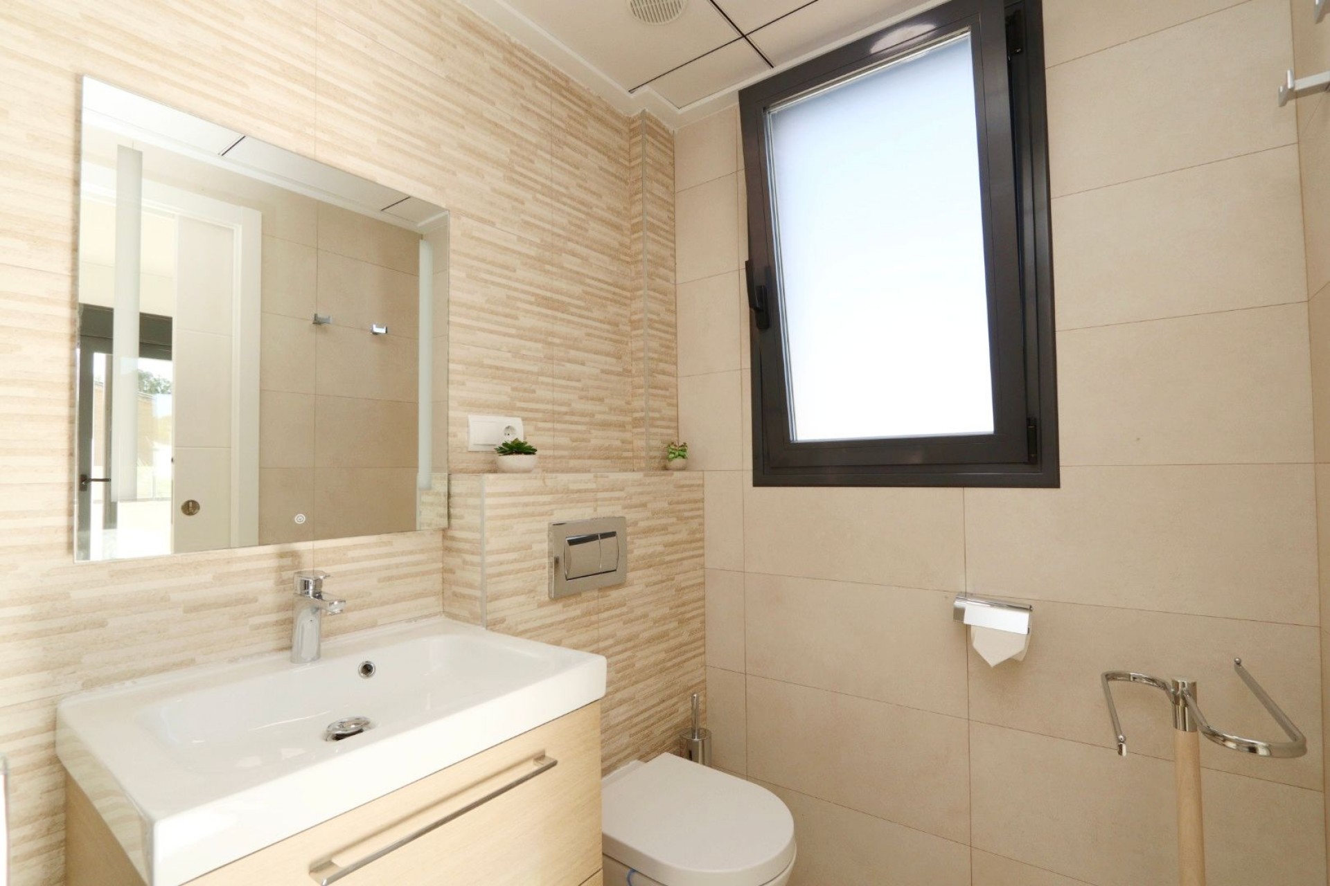 Resale - Villa -
La Nucía - Costa Blanca