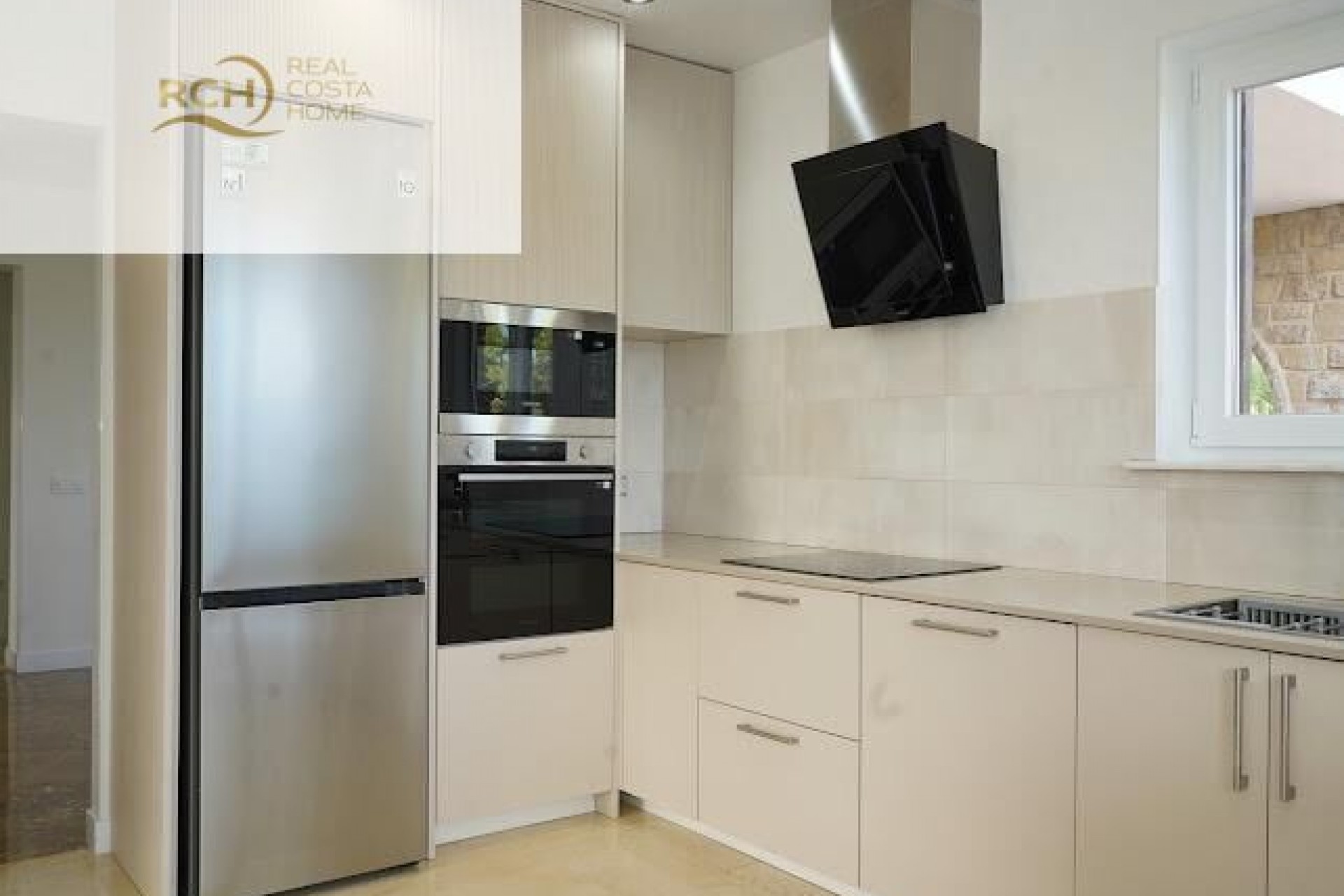 Resale - Villa -
La Nucía - Montebello - Nou Espai