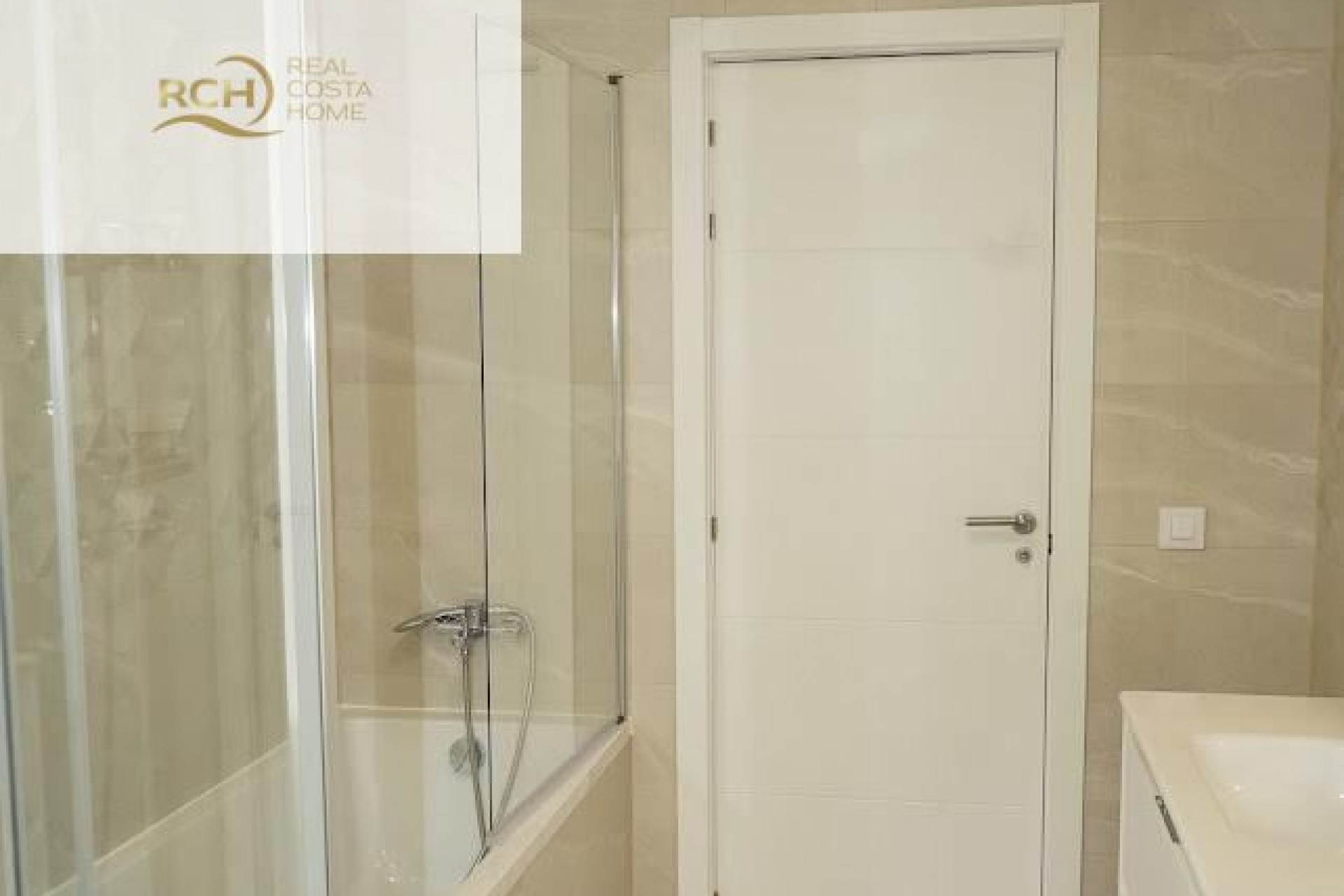 Resale - Villa -
La Nucía - Montebello - Nou Espai