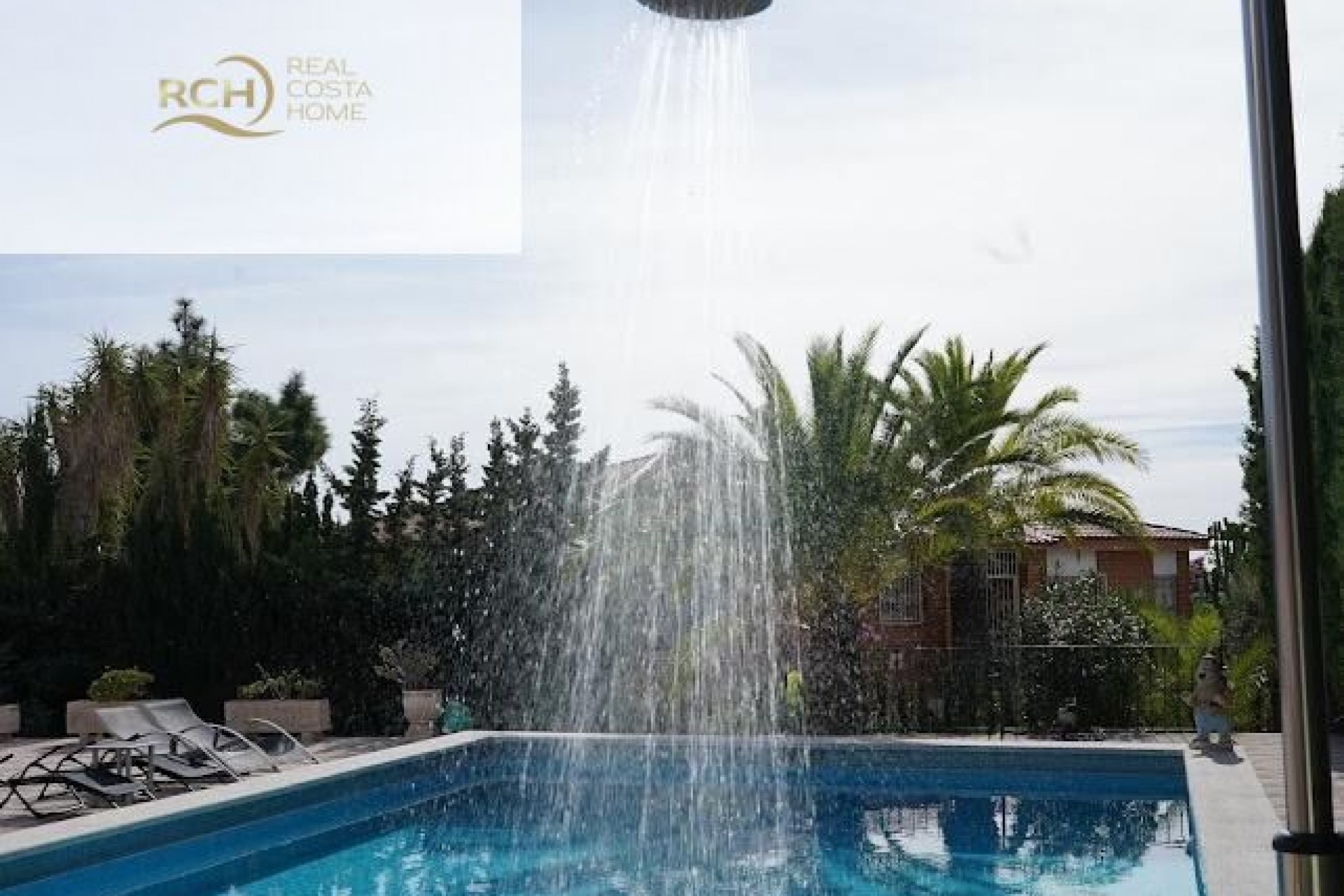 Resale - Villa -
La Nucía - Montebello - Nou Espai