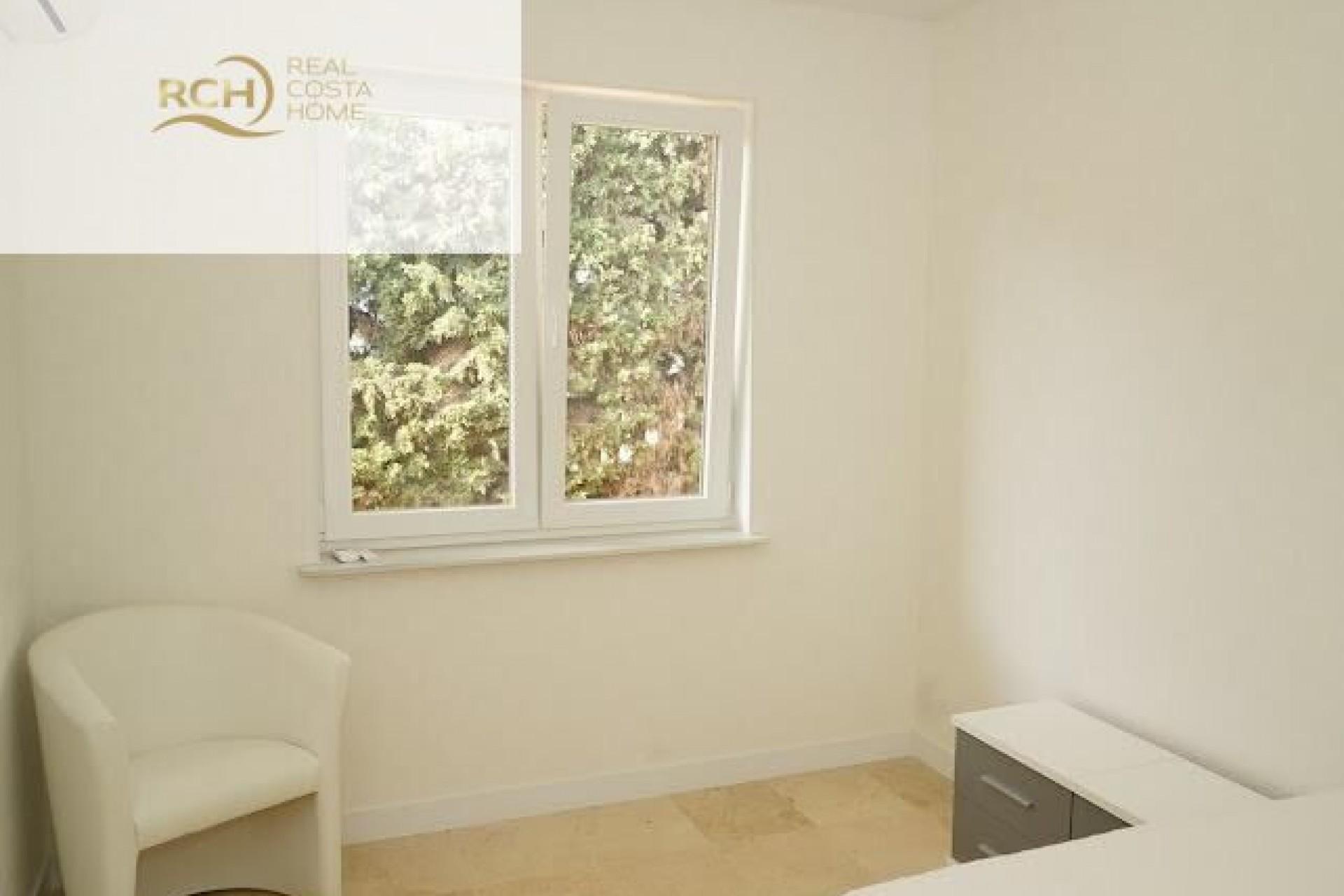 Resale - Villa -
La Nucía - Montebello - Nou Espai