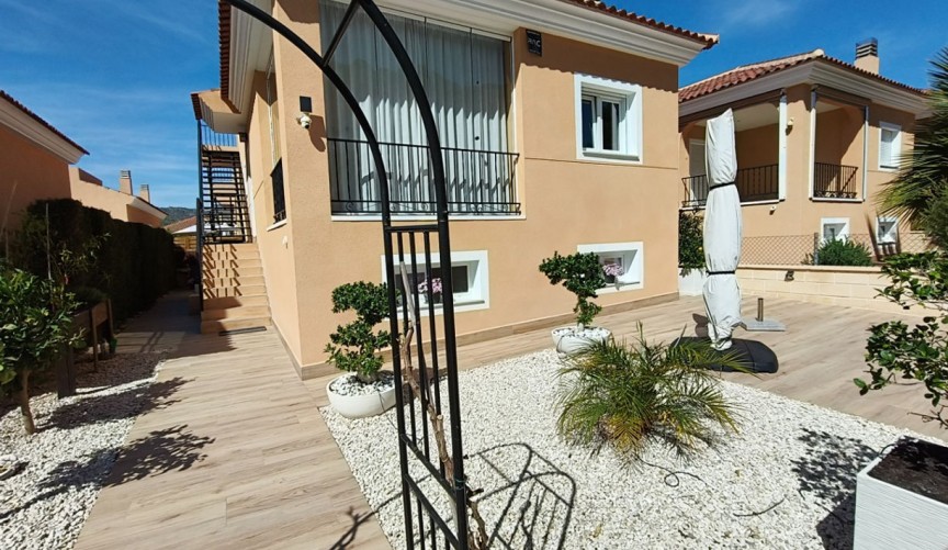 Resale - Villa -
La Romana - Inland