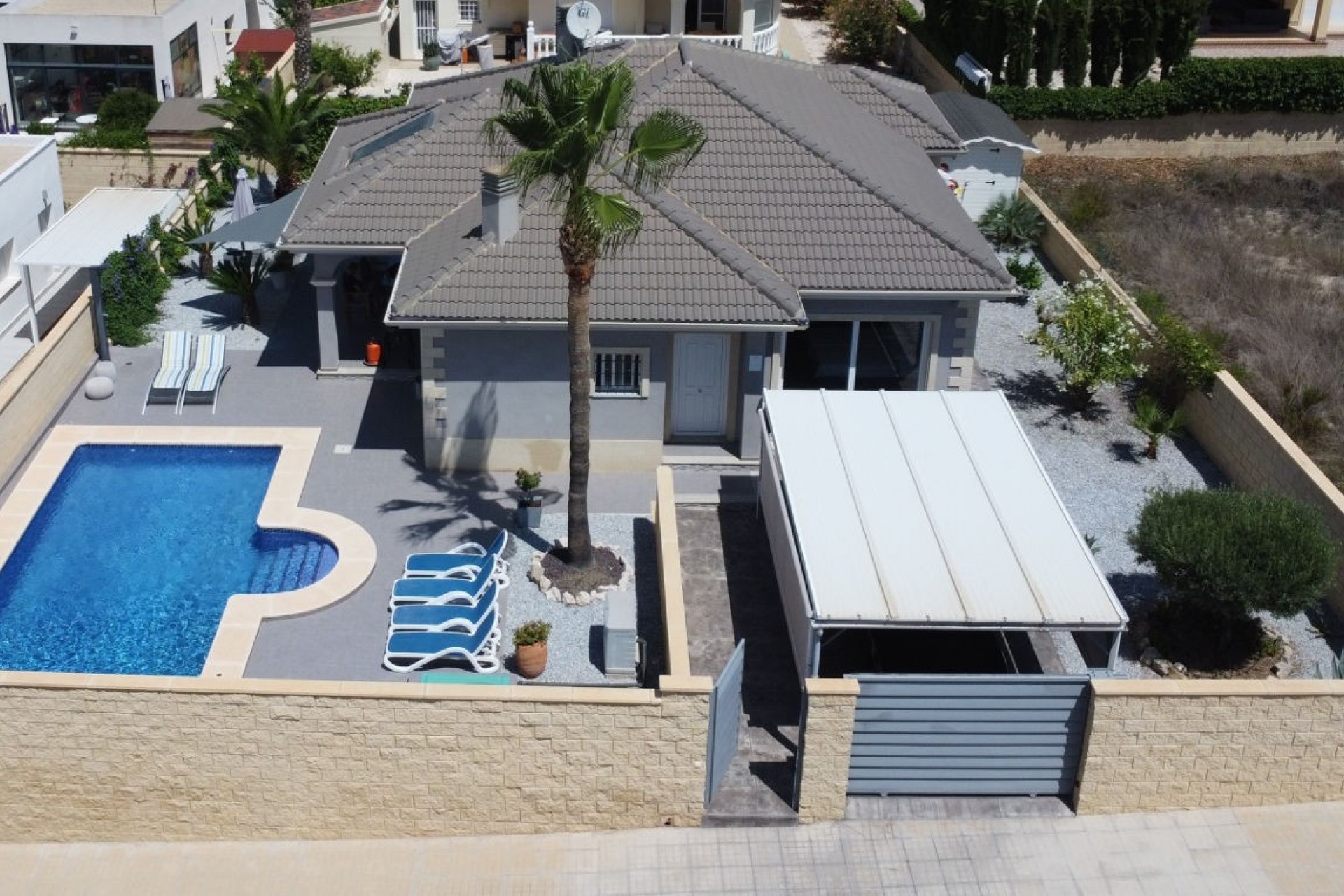 Resale - Villa -
La Romana - Inland