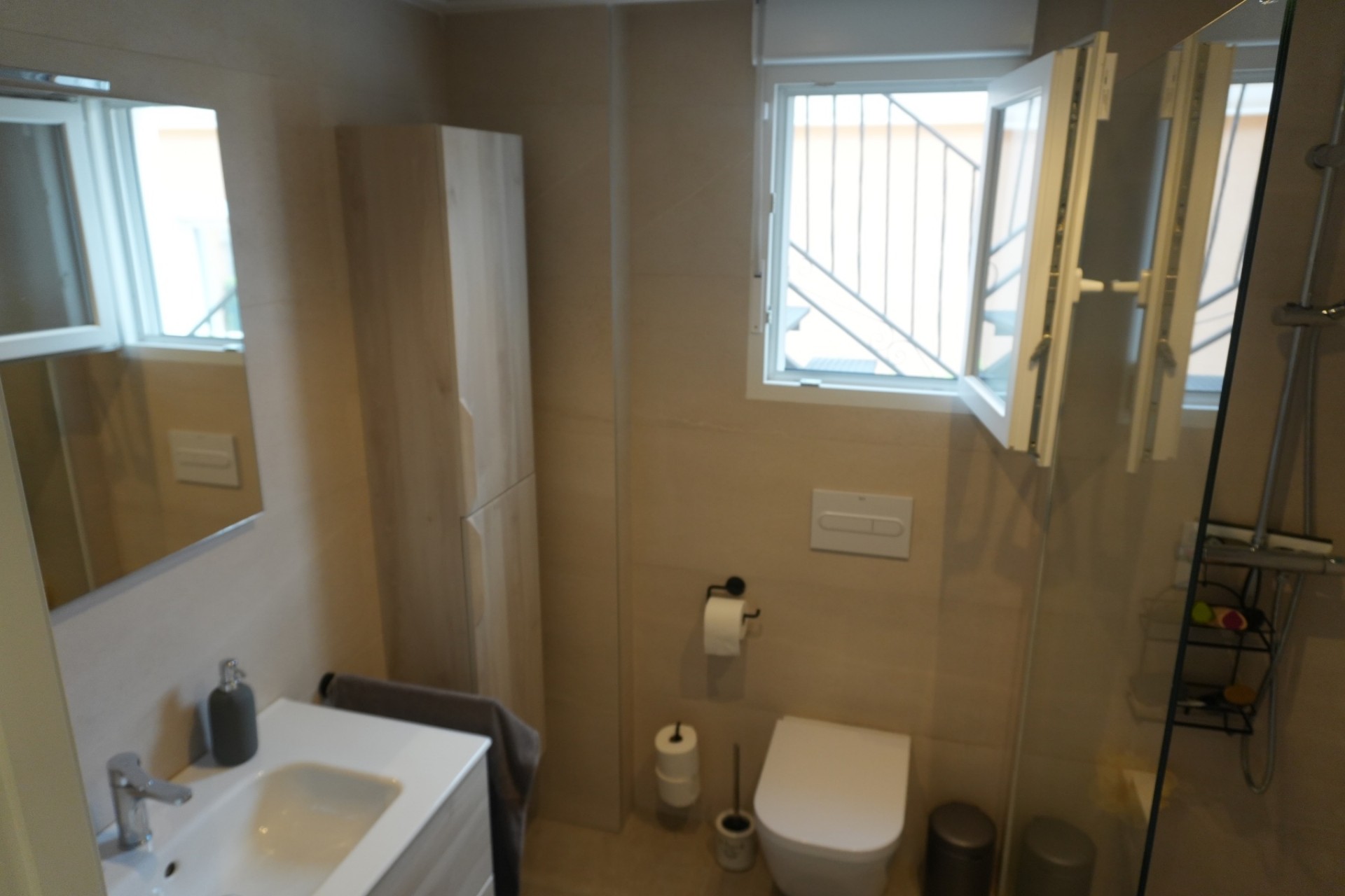 Resale - Villa -
La Romana - Inland