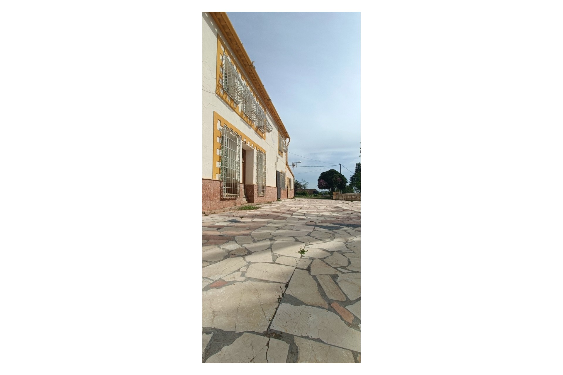 Resale - Villa -
La Romana - Inland