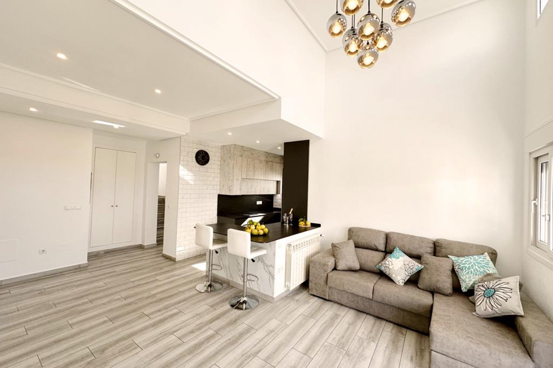 Resale - Villa -
La Torre Golf Resort - Inland