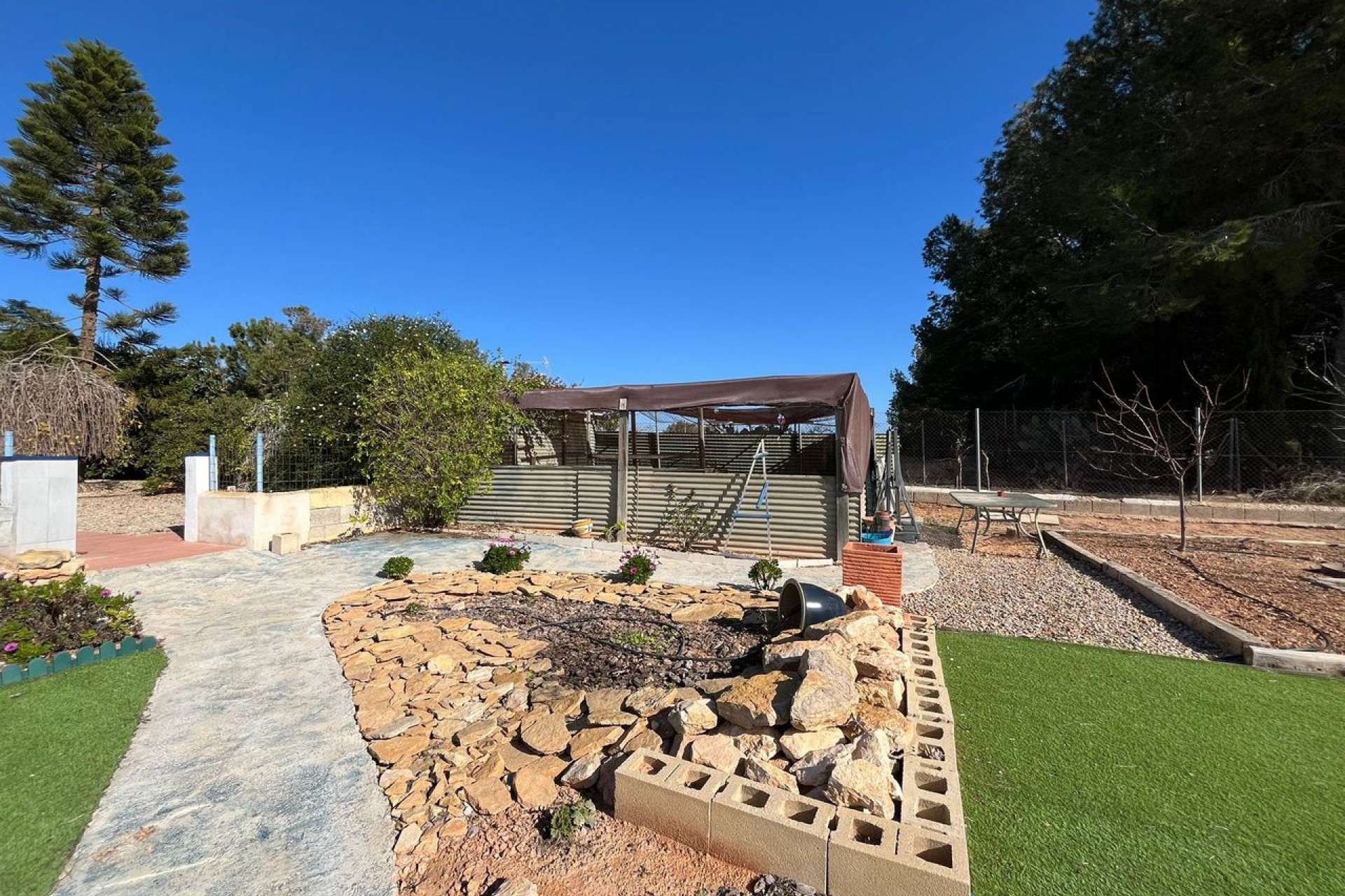 Resale - Villa -
La Torre Golf Resort - Inland