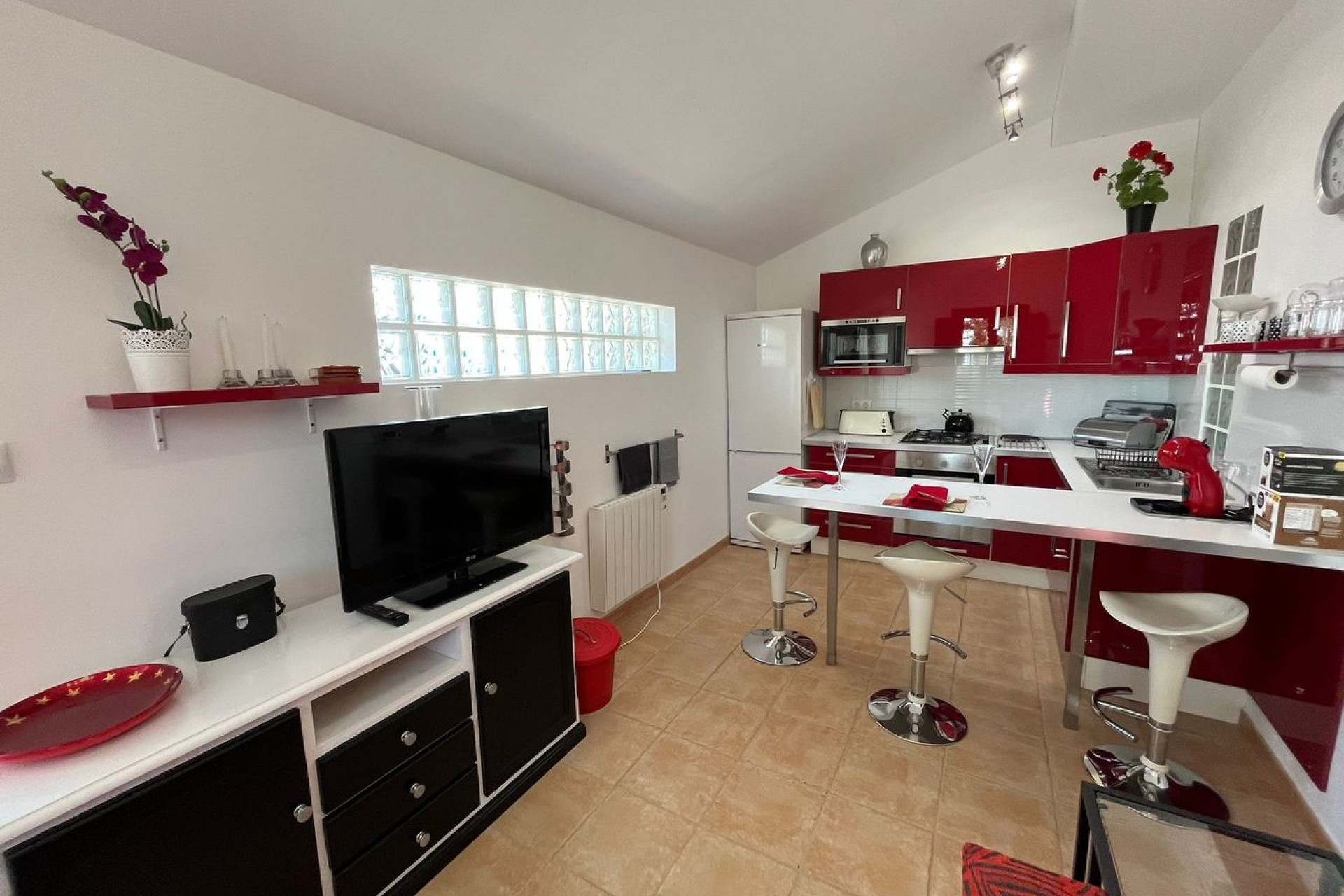 Resale - Villa -
La Torre Golf Resort - Inland