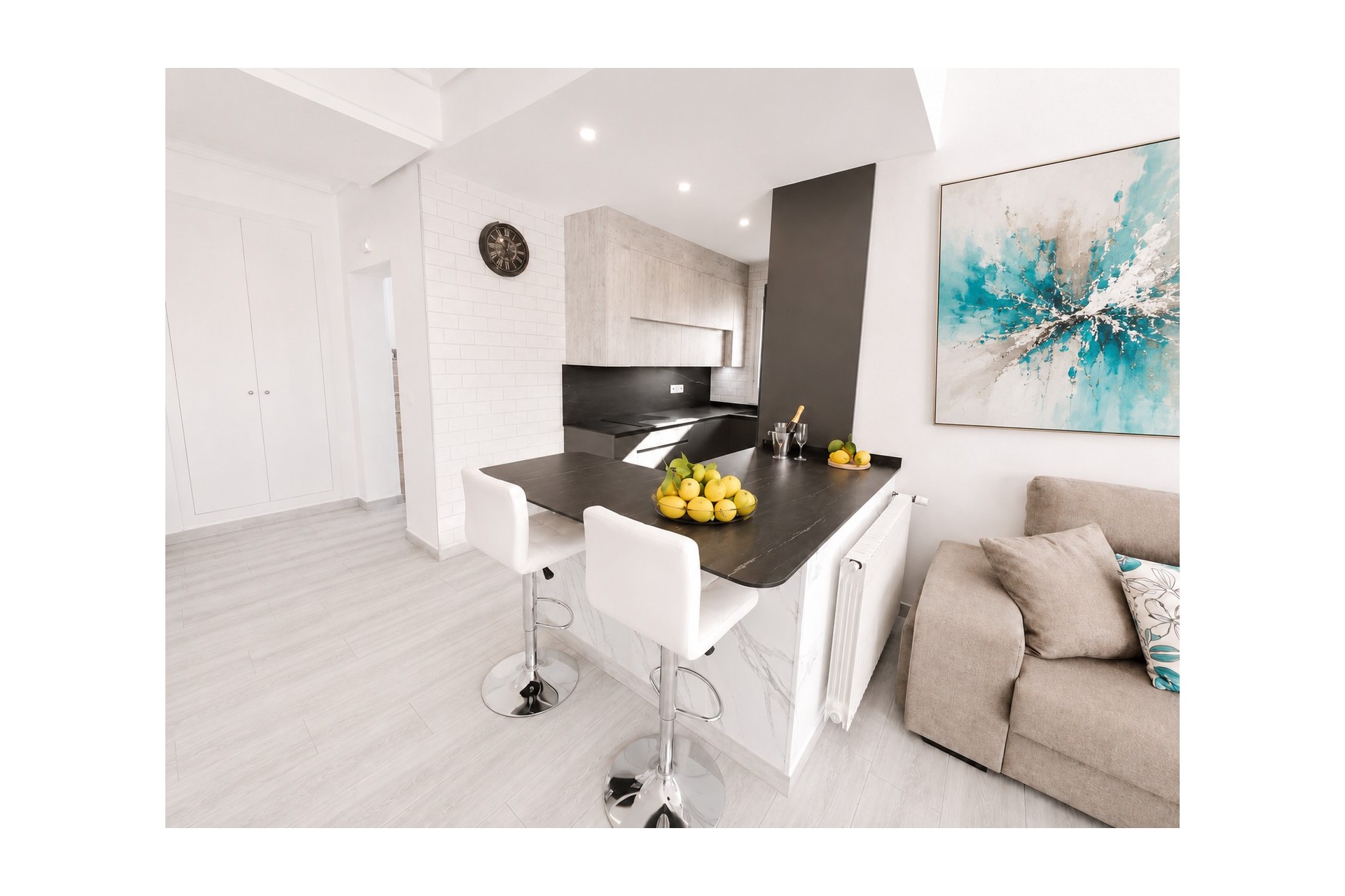 Resale - Villa -
La Torre Golf Resort - Inland