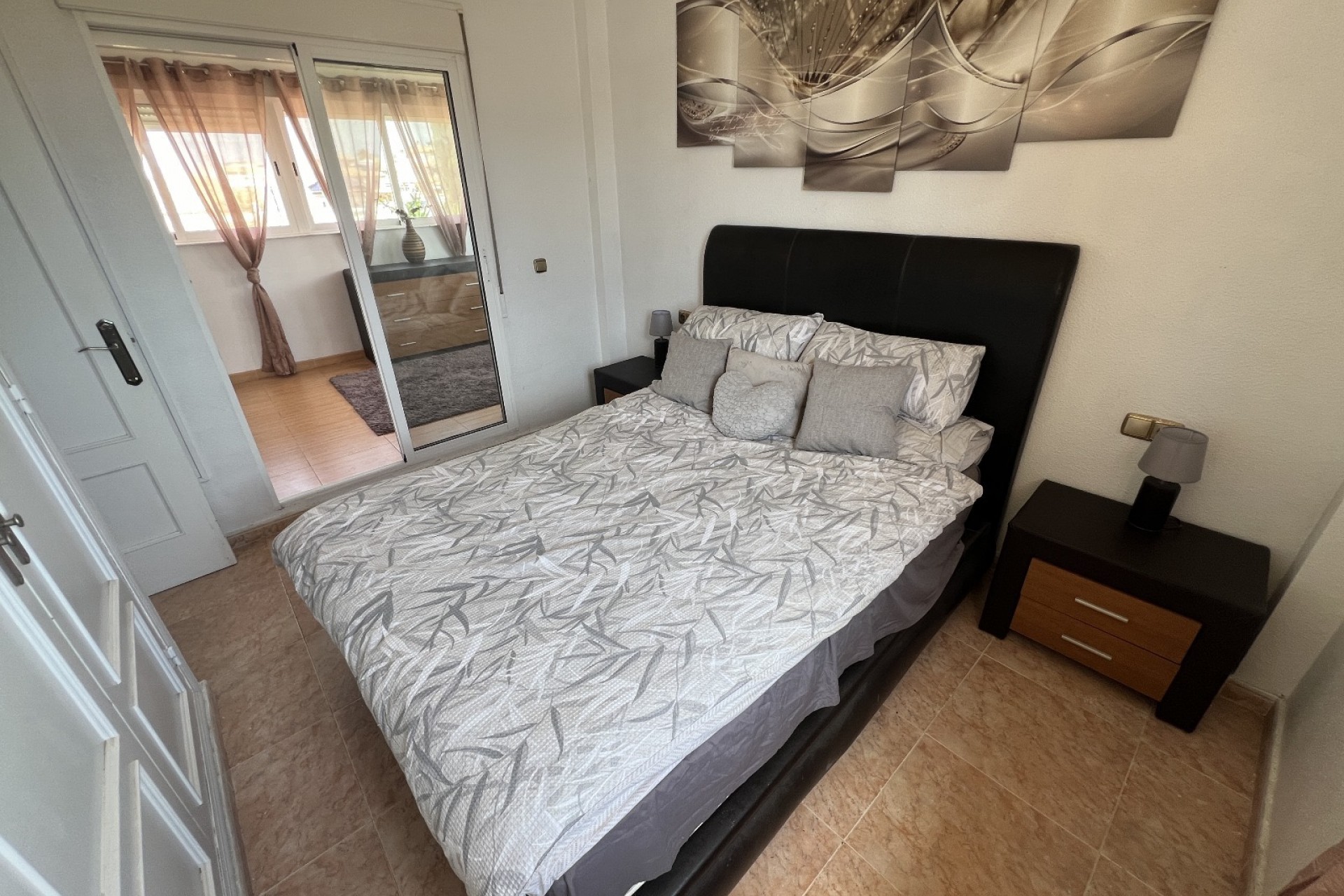 Resale - Villa -
La Zenia - Costa Blanca