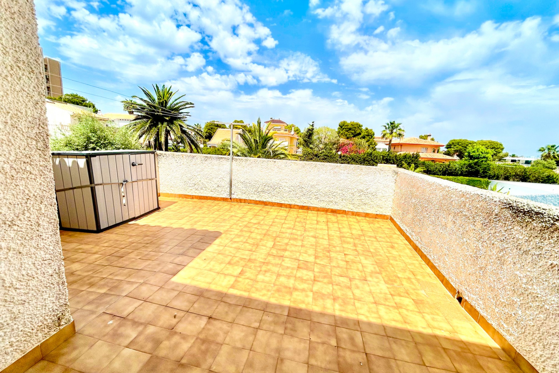 Resale - Villa -
La Zenia - Costa Blanca