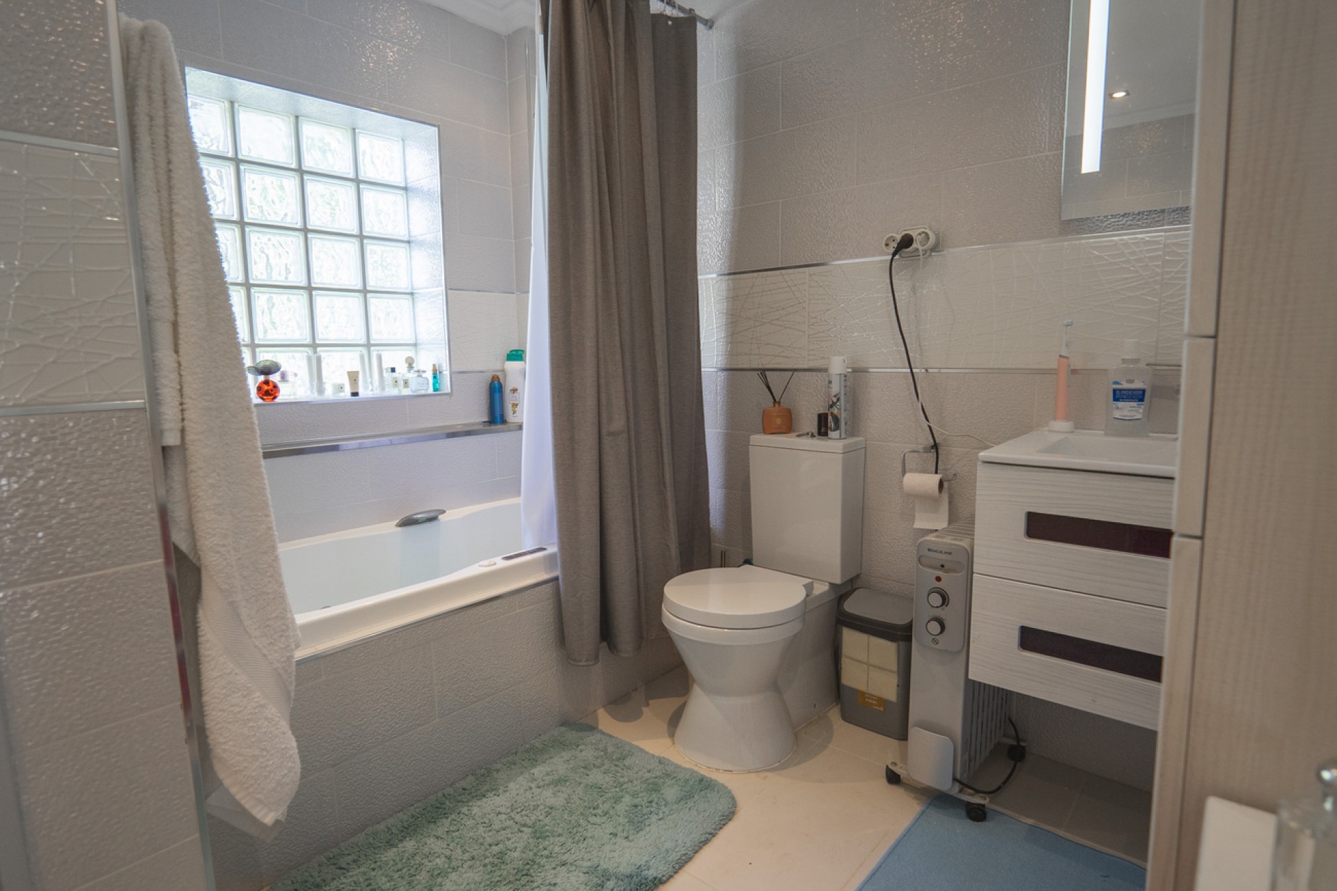 Resale - Villa -
Las Ramblas Golf - Calle Mayor