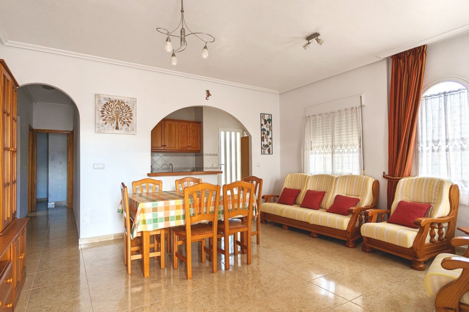 Resale - Villa -
Lo Crispin - Inland