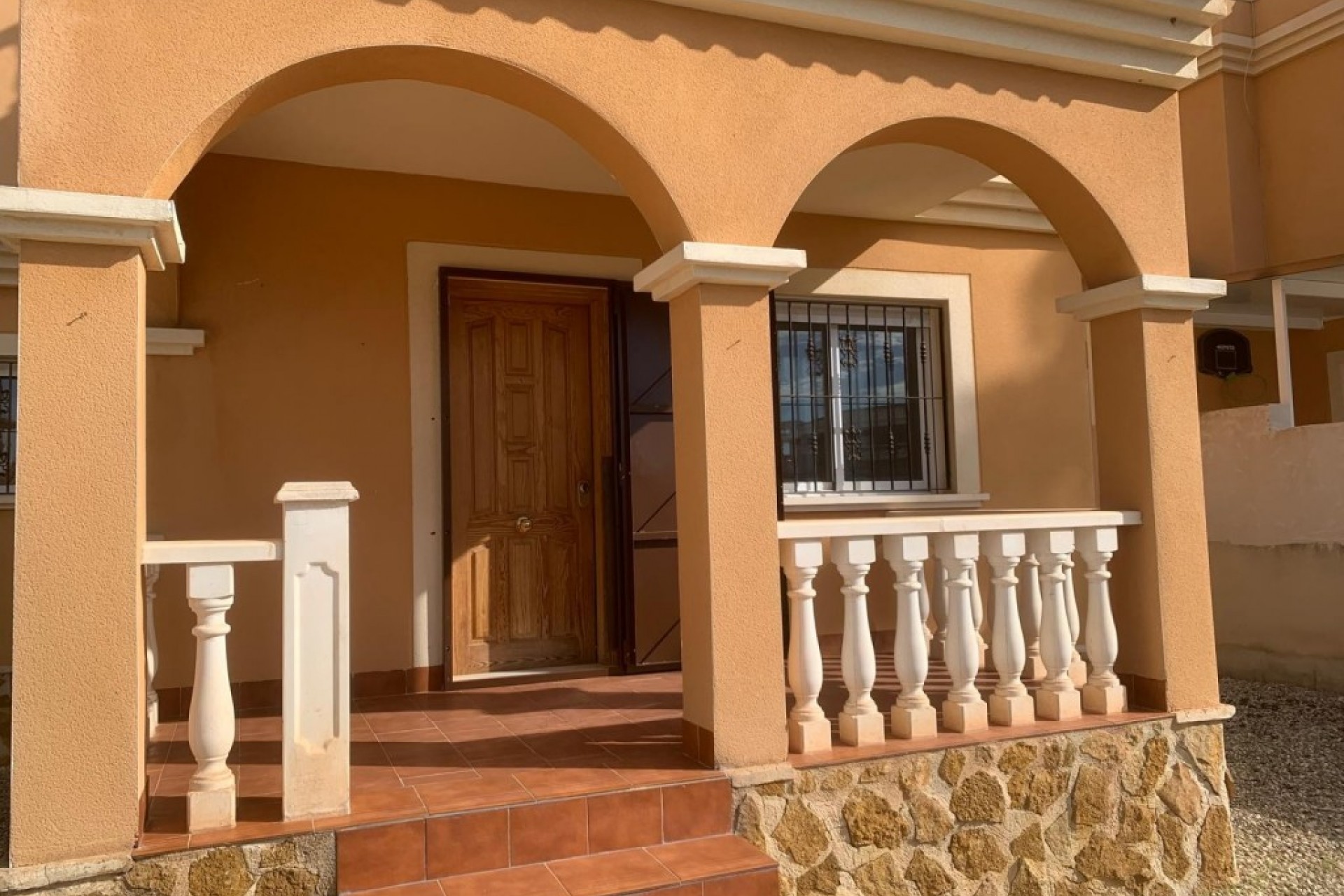 Resale - Villa -
Lo Crispin - Inland