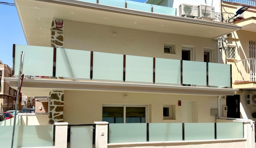 Resale - Villa -
Lo Pagan - Villananitos