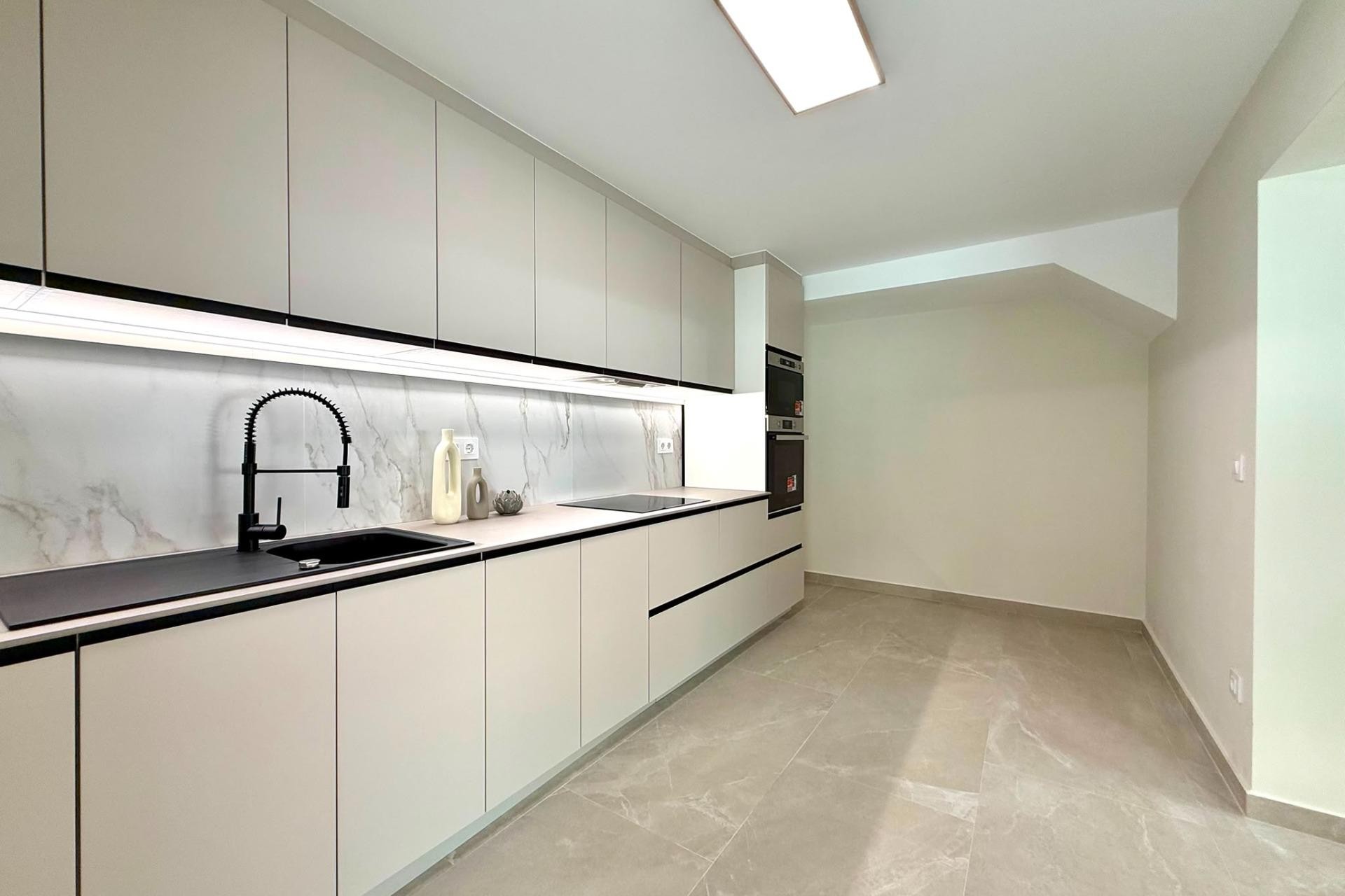 Resale - Villa -
Lo Pagan - Villananitos