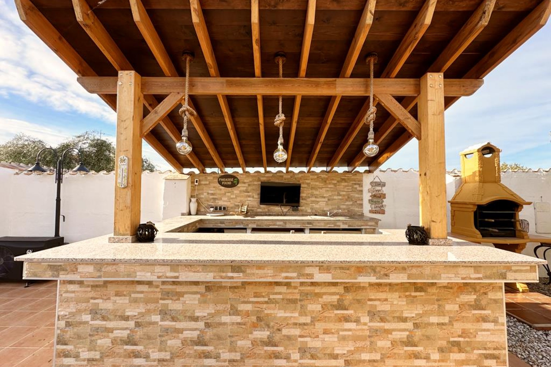 Resale - Villa -
Lo Santiago - Inland