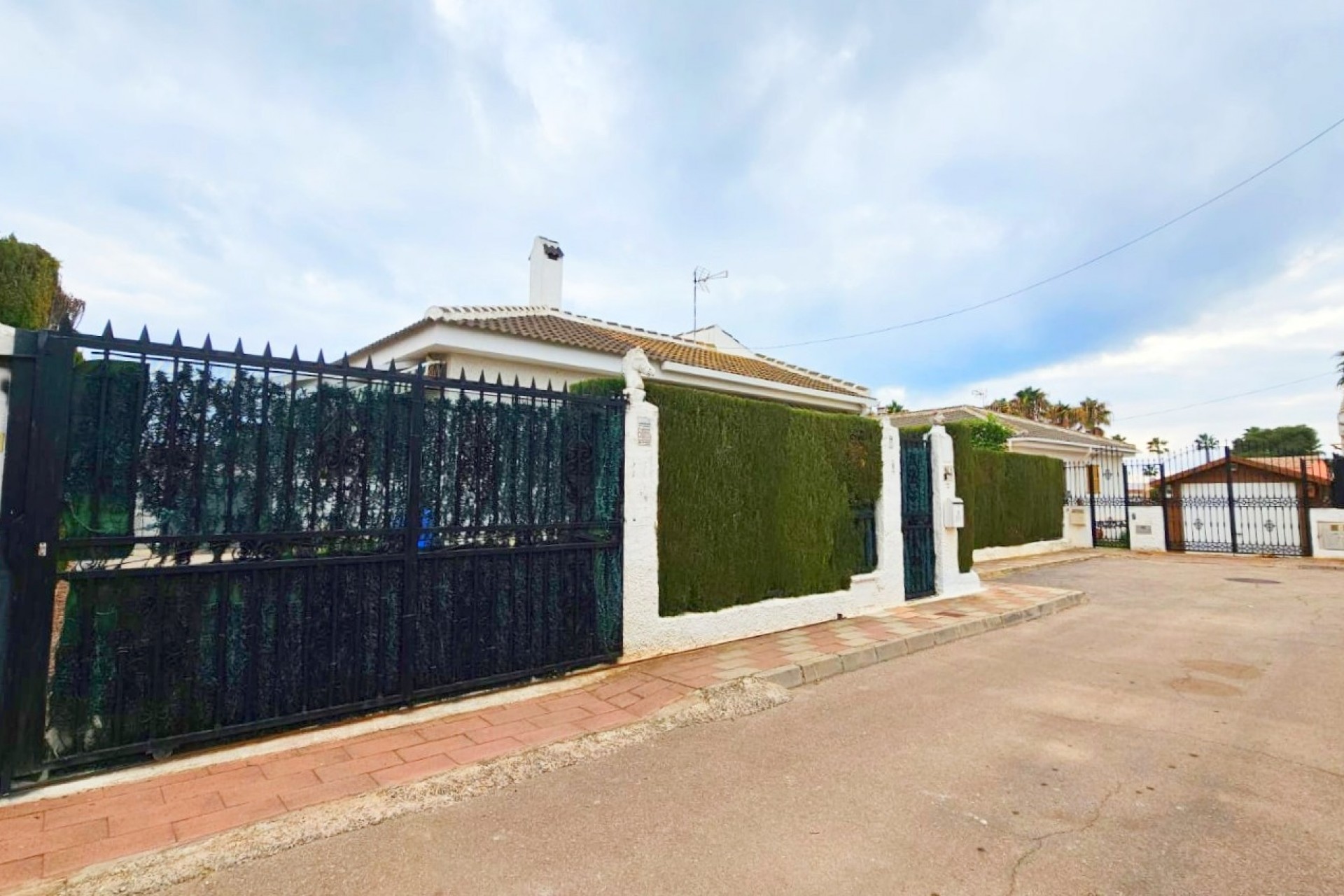 Resale - Villa -
Los Alcazares - Costa Calida