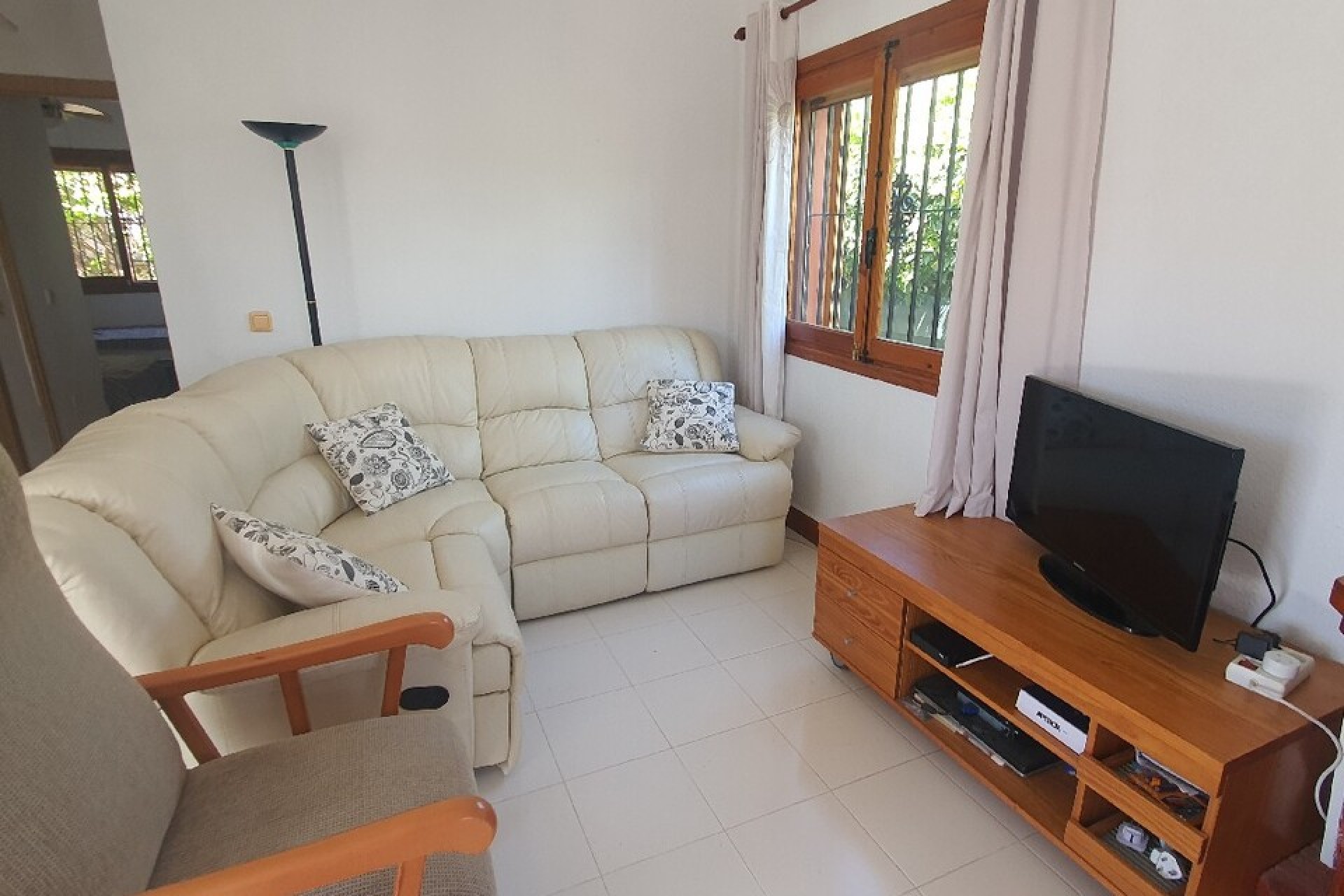 Resale - Villa -
Los Balcones - Costa Blanca