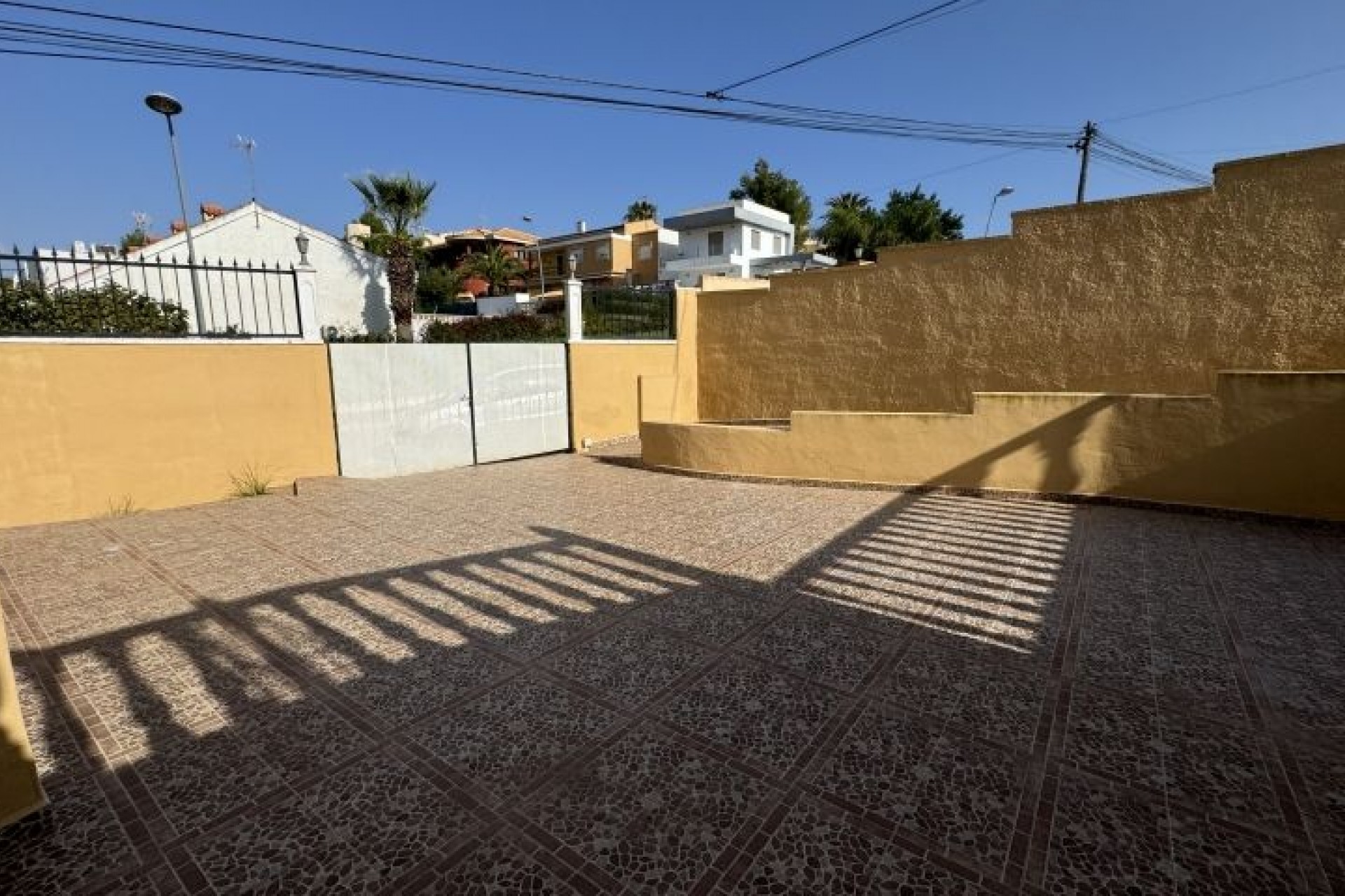 Resale - Villa -
Los Balcones - Costa Blanca