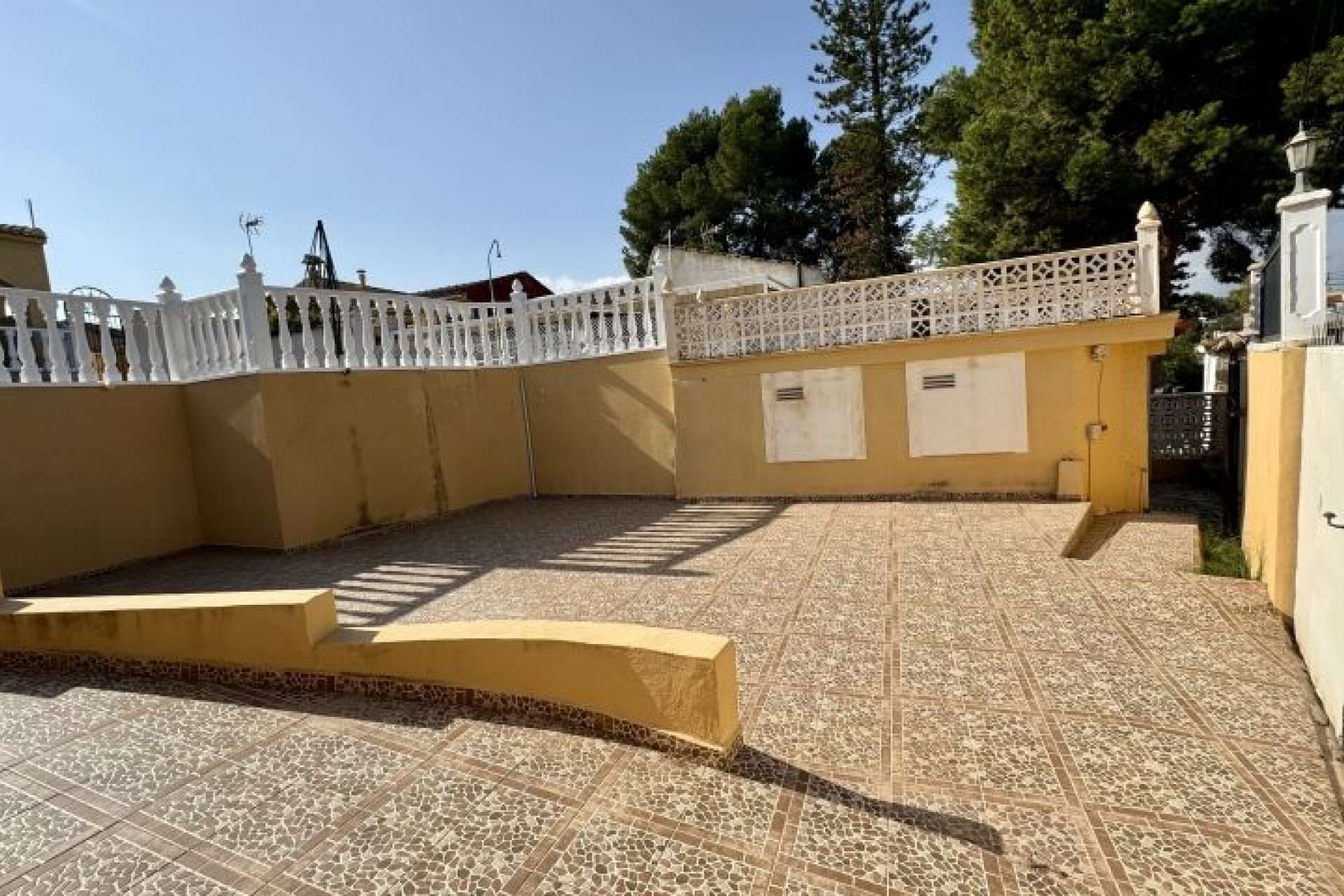 Resale - Villa -
Los Balcones - Costa Blanca