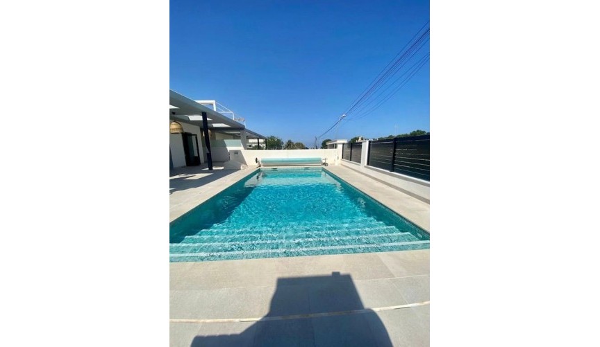 Resale - Villa -
Los Balcones - Costa Blanca