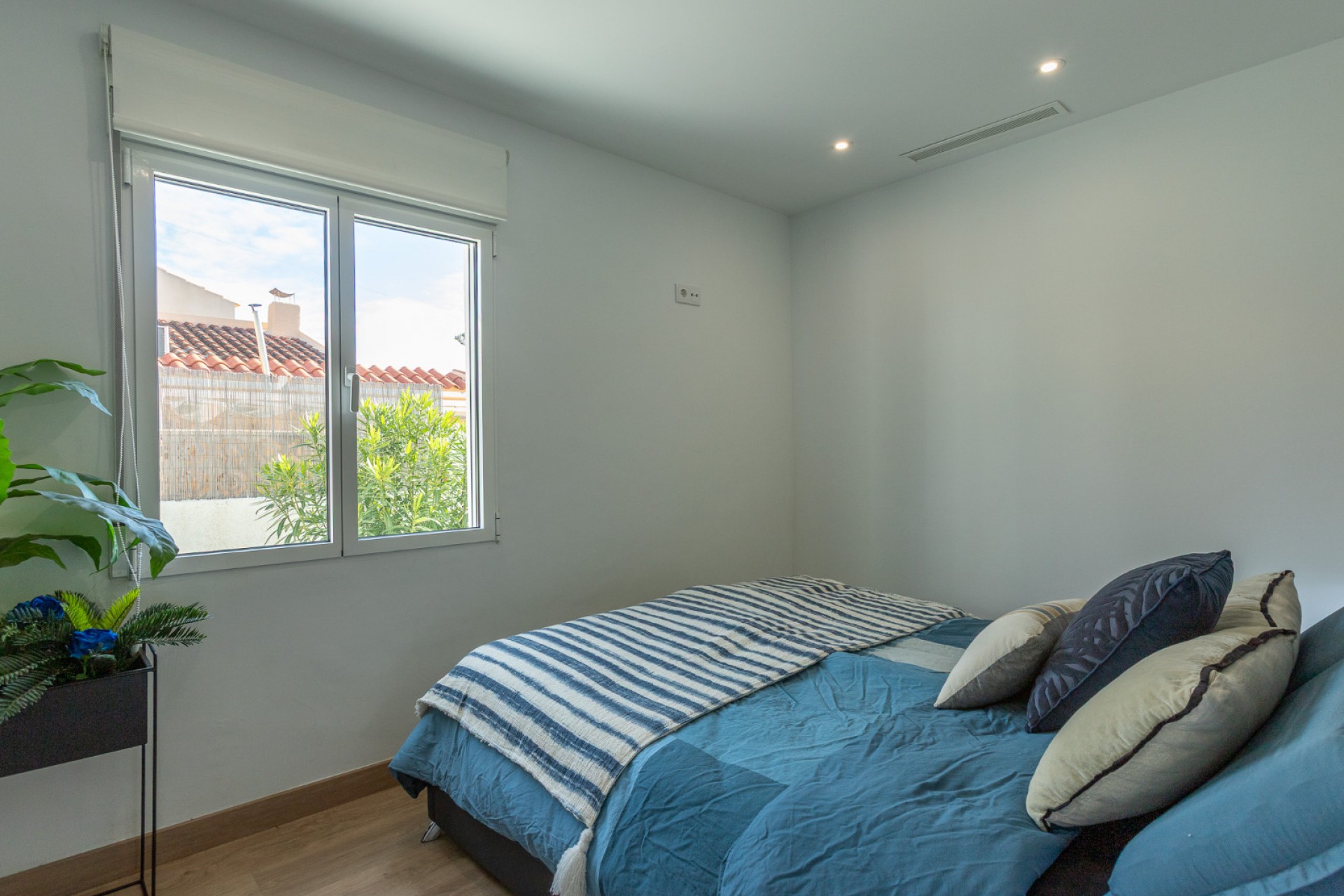 Resale - Villa -
Los Balcones - Costa Blanca