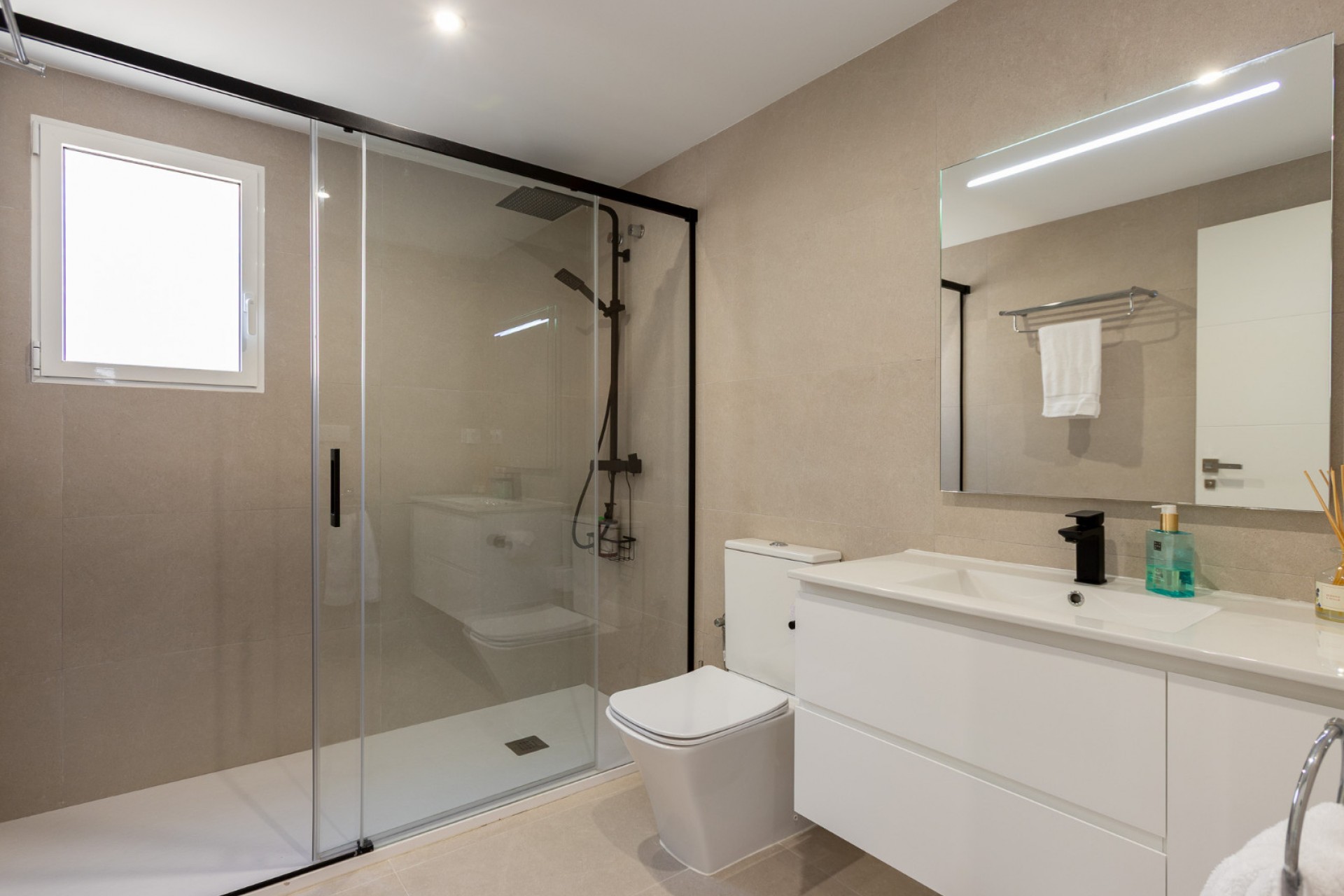 Resale - Villa -
Los Balcones - Costa Blanca